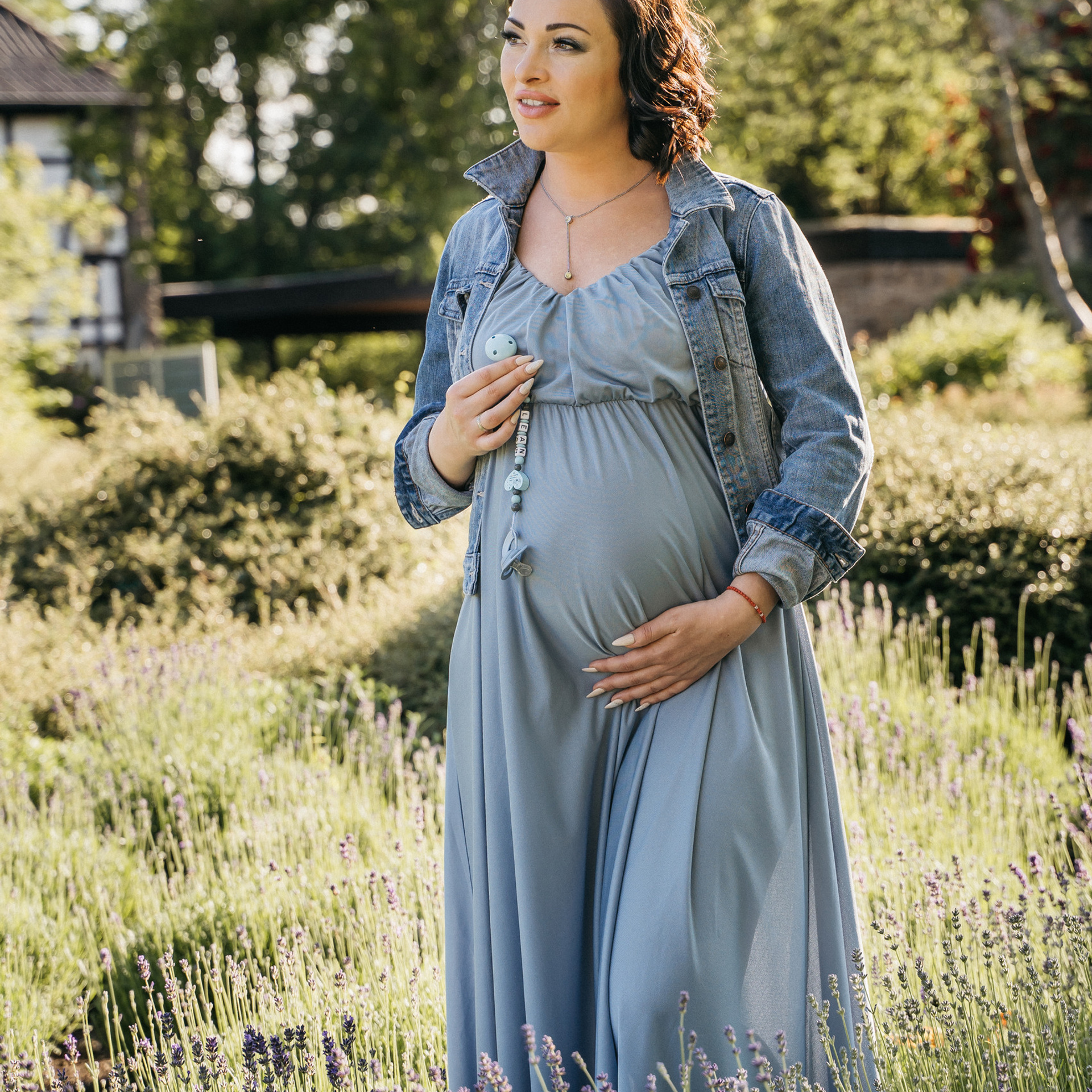 Babybauch. Hochzeitsfotograf für Moers, Niederrhein, Düsseldorf, NRW und Deutschland