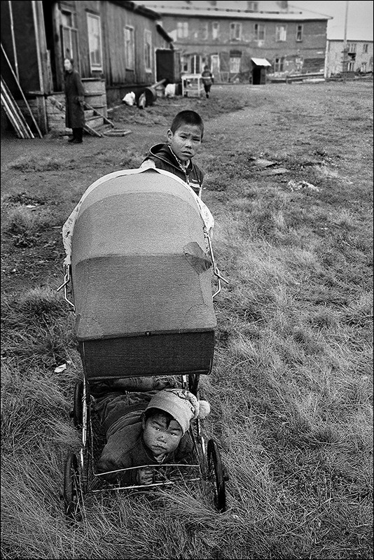 "Chukchi entertainments", settlement of Lorino, Chukotka, Russia, September 2007
