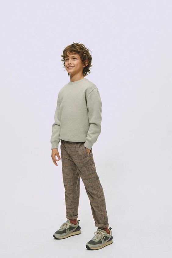 Clothes for shooting. Photographer in Sweden