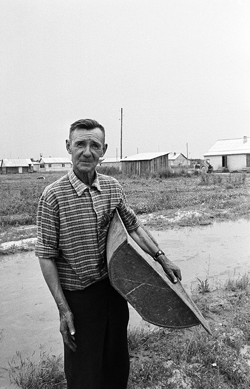 Guy with a trough, Yaroslavl region, Russian SFSR. July 1983