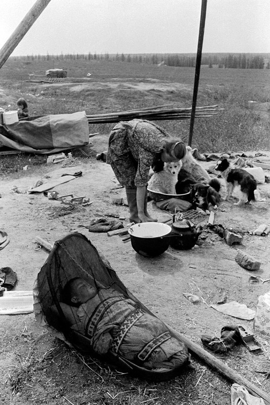 Alexander Shchemliaev / Yamal: Non-Soviet Photo Part 2. Noga Creative Union