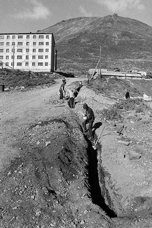 Trench digging, Provideniya settlement, Chukotka, Russia. September 2007