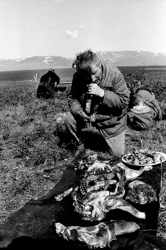 Alexander Shchemliaev / Yamal: Non-Soviet Photo Part 2. Noga Creative Union