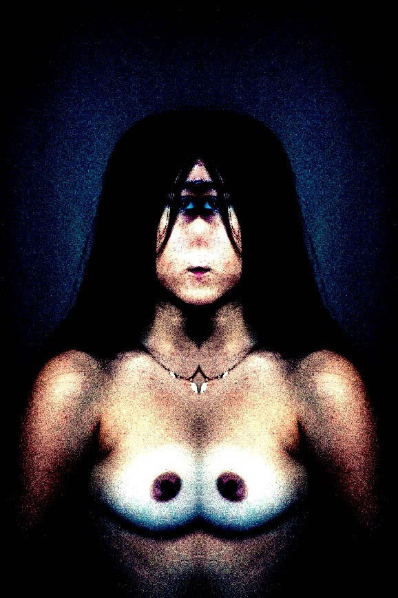 SPECTATING A WOMAN (2018)