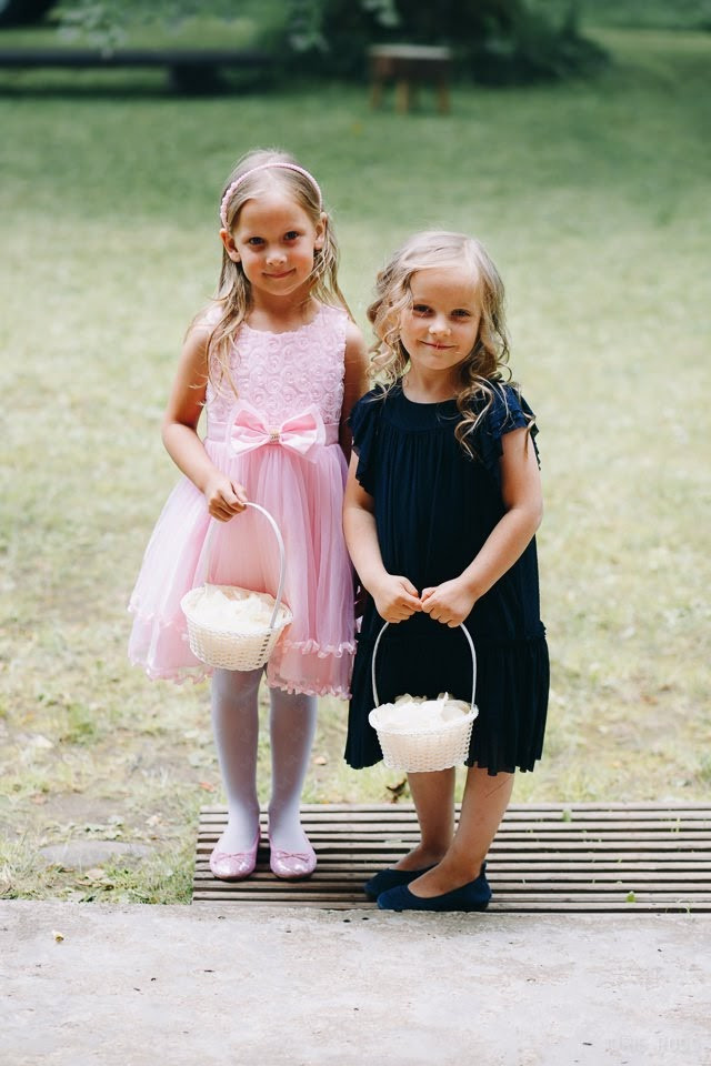 Kāzu ceremonija Ķempju baznīcā un svinības viesu namā Briedīši