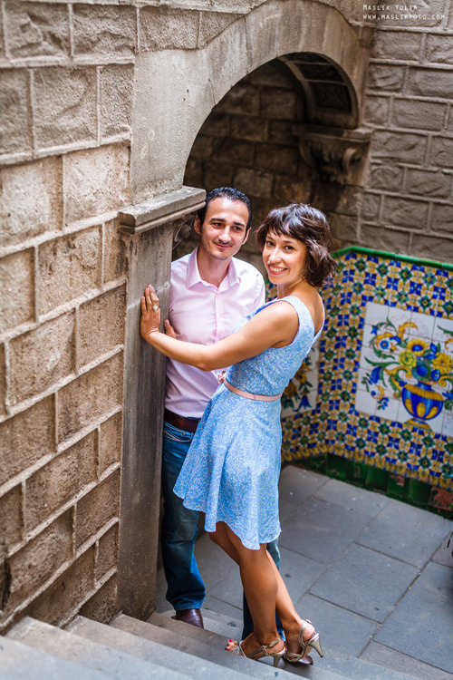 Sesión de fotos por la mañana en Barcelona. Fotógrafo en Barcelona  Maslik Yulia
