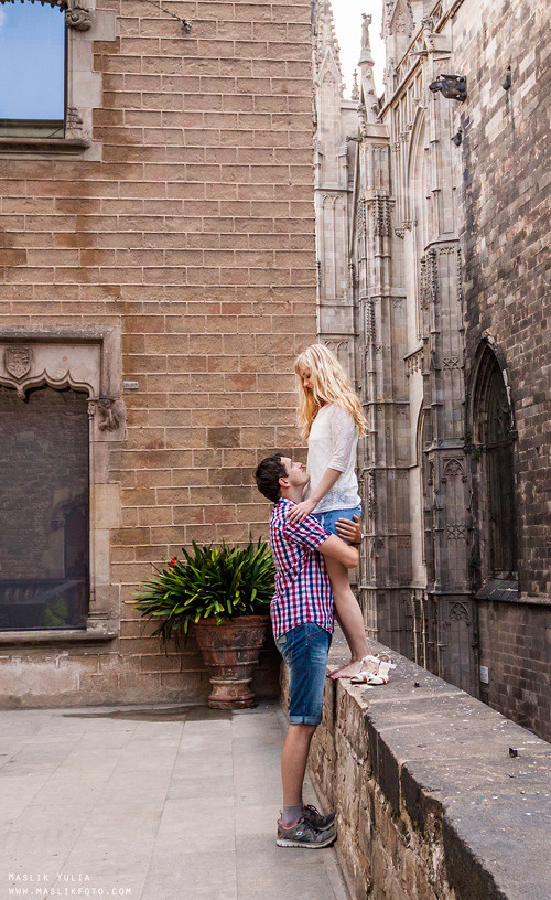 Romántica sesión de fotos en Barcelona. Fotógrafo en Barcelona  Maslik Yulia