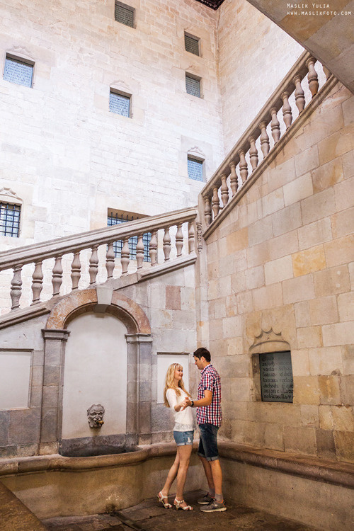 Romántica sesión de fotos en Barcelona. Fotógrafo en Barcelona  Maslik Yulia