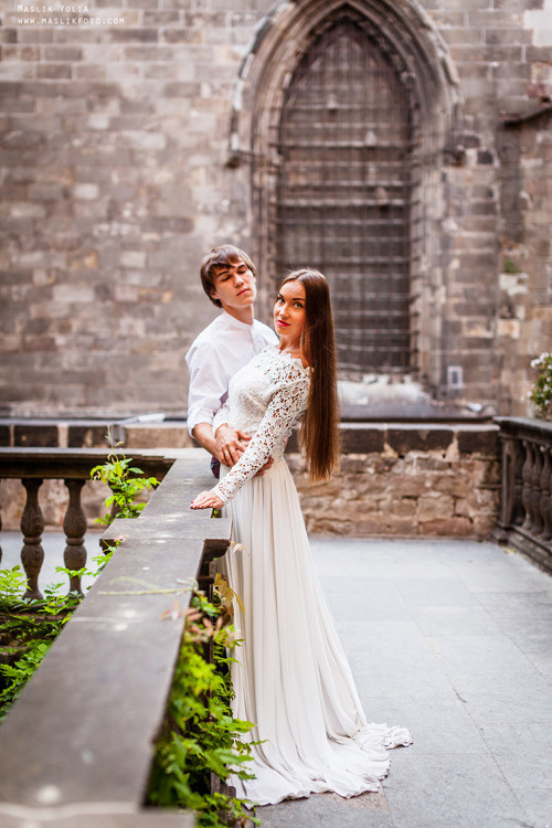 Stylowa sesja ślubna - Barcelona. Fotograf w Barcelonie Hiszpanii Maslik Yulia