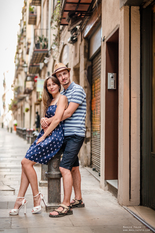 Luna de miel en barcelona. Fotógrafo en Barcelona  Maslik Yulia