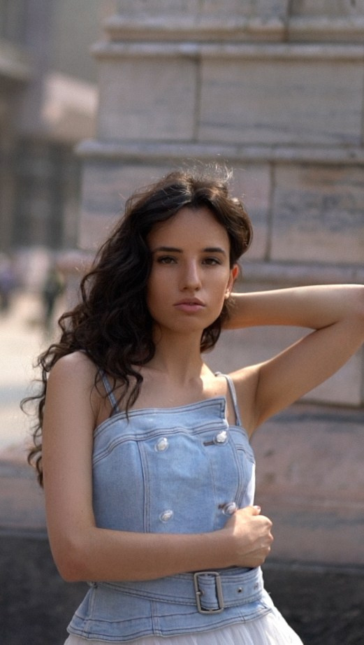 Life style. Julia Di |Fashion streetstyle photographer|videomaker in Milan & Paris