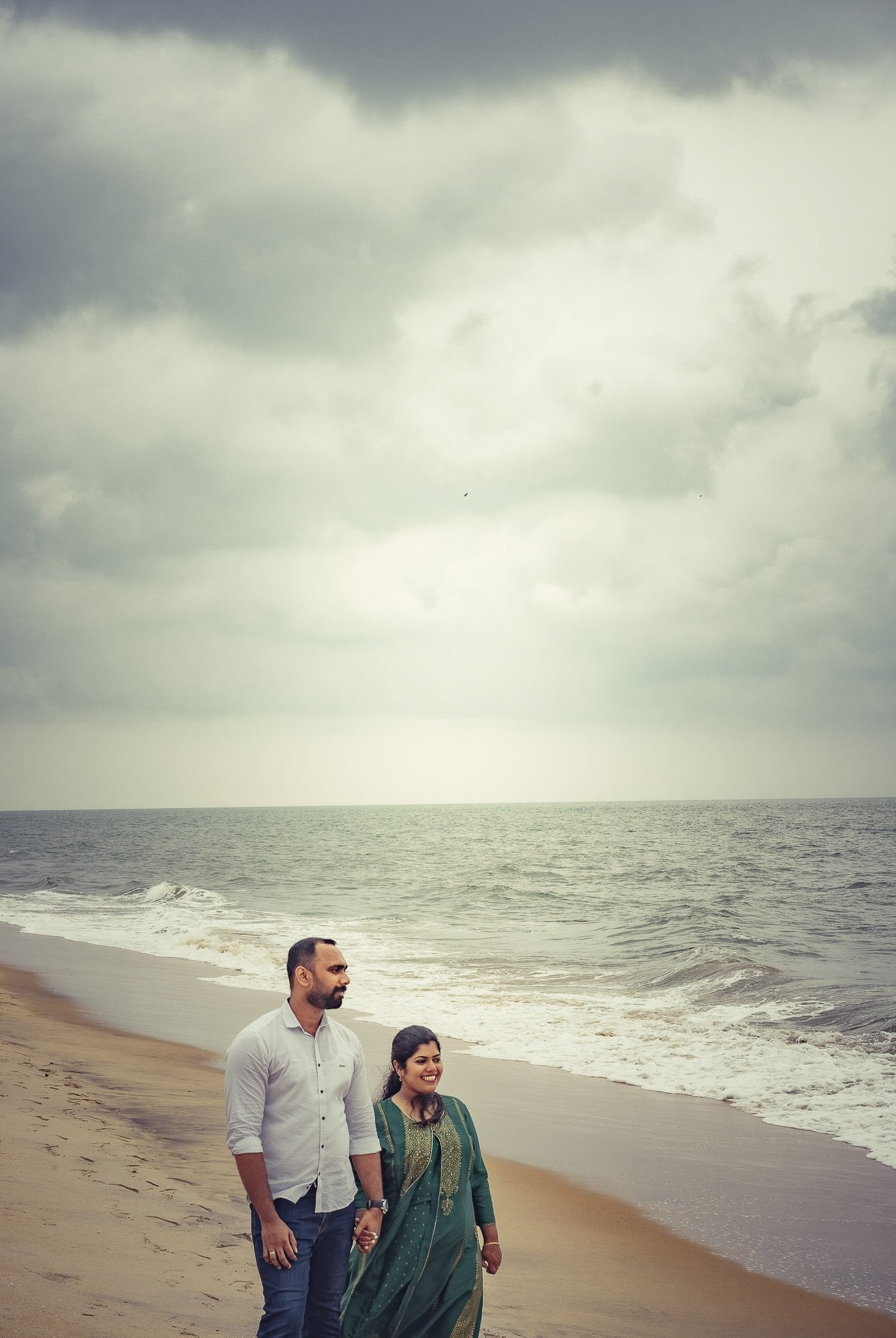 Engagement & Pre-Wedding Portraits in Thrissur, Kerala | ONEIRO
