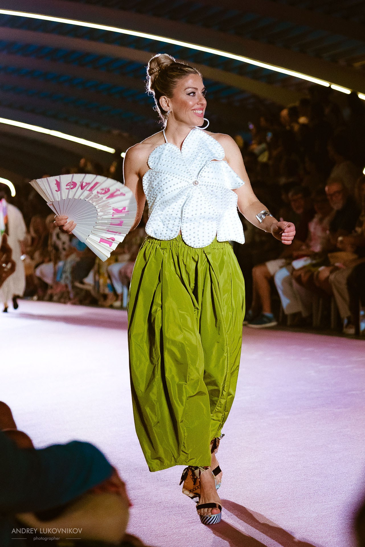 Reportaje del Fin de Semana de Torrevieja 2024 — Fotógrafo de Desfiles de Moda en España, Andrey Lukovnikov