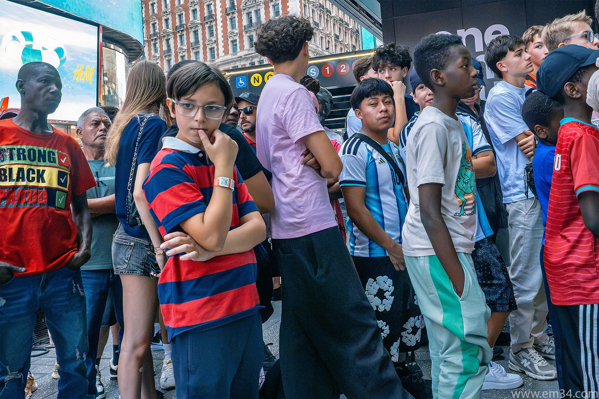 Spain vs Argentina Fans in Times Square | Street Photography by Emin Kuliyev