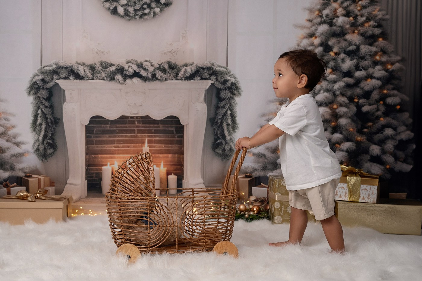 Christmas mini sessions 2025| Sydney. Newborn and family photographer. Hills District. Sydney