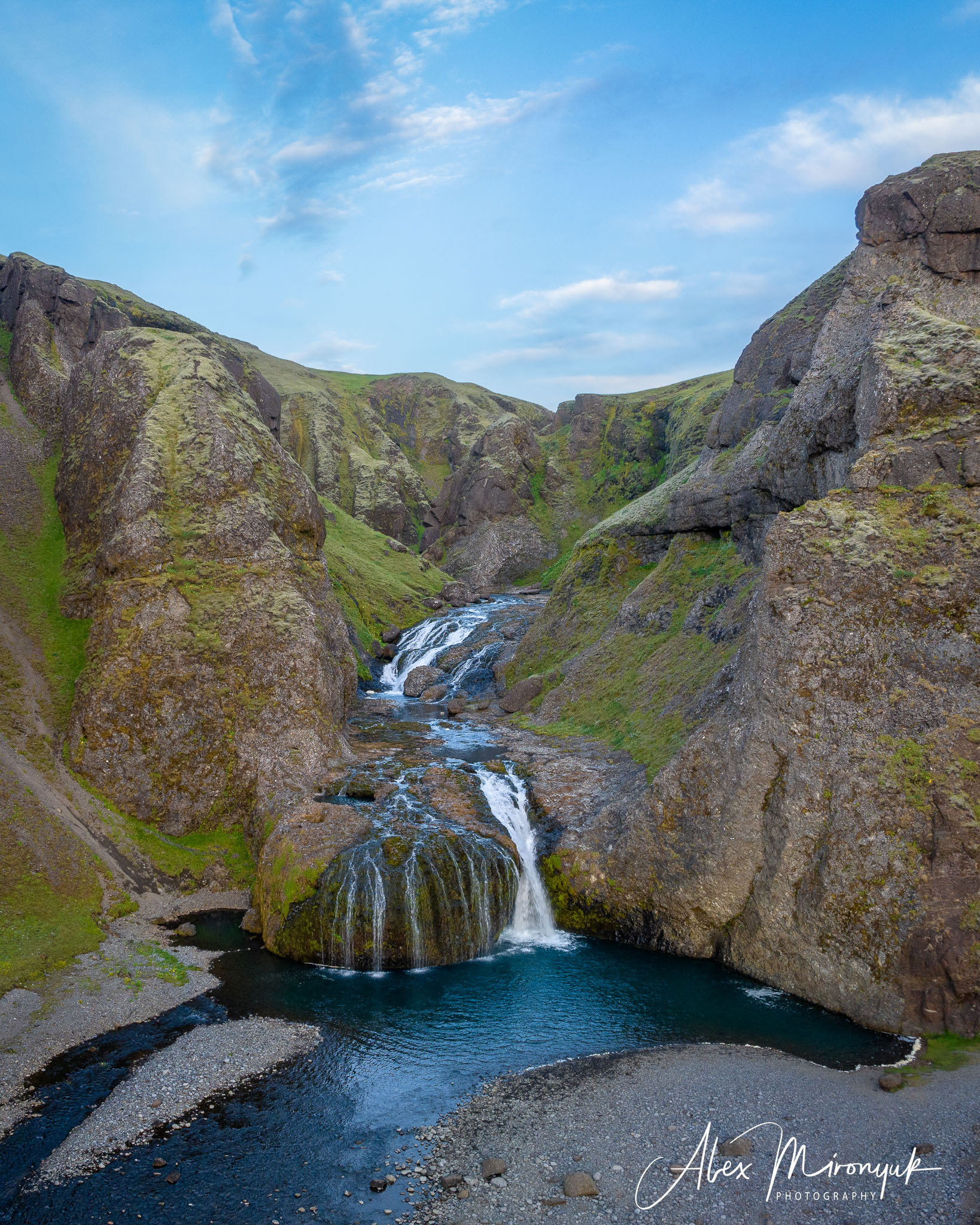 All Colors Of Iceland. Pet, Senior, Landscape, portrait studio, photographer in Miami and Sou