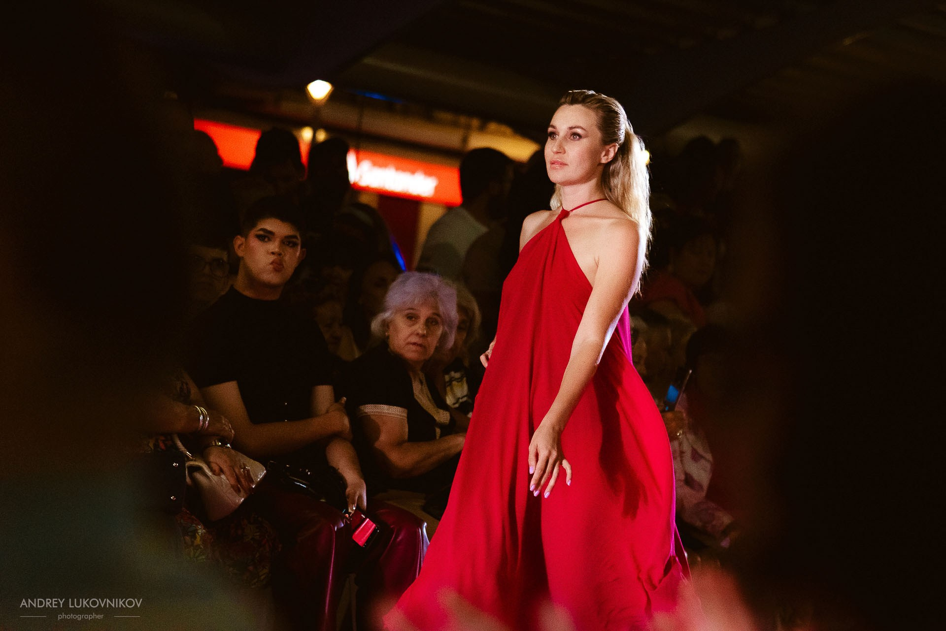 Reportaje del Fin de Semana de Torrevieja 2024 — Fotógrafo de Desfiles de Moda en España, Andrey Lukovnikov