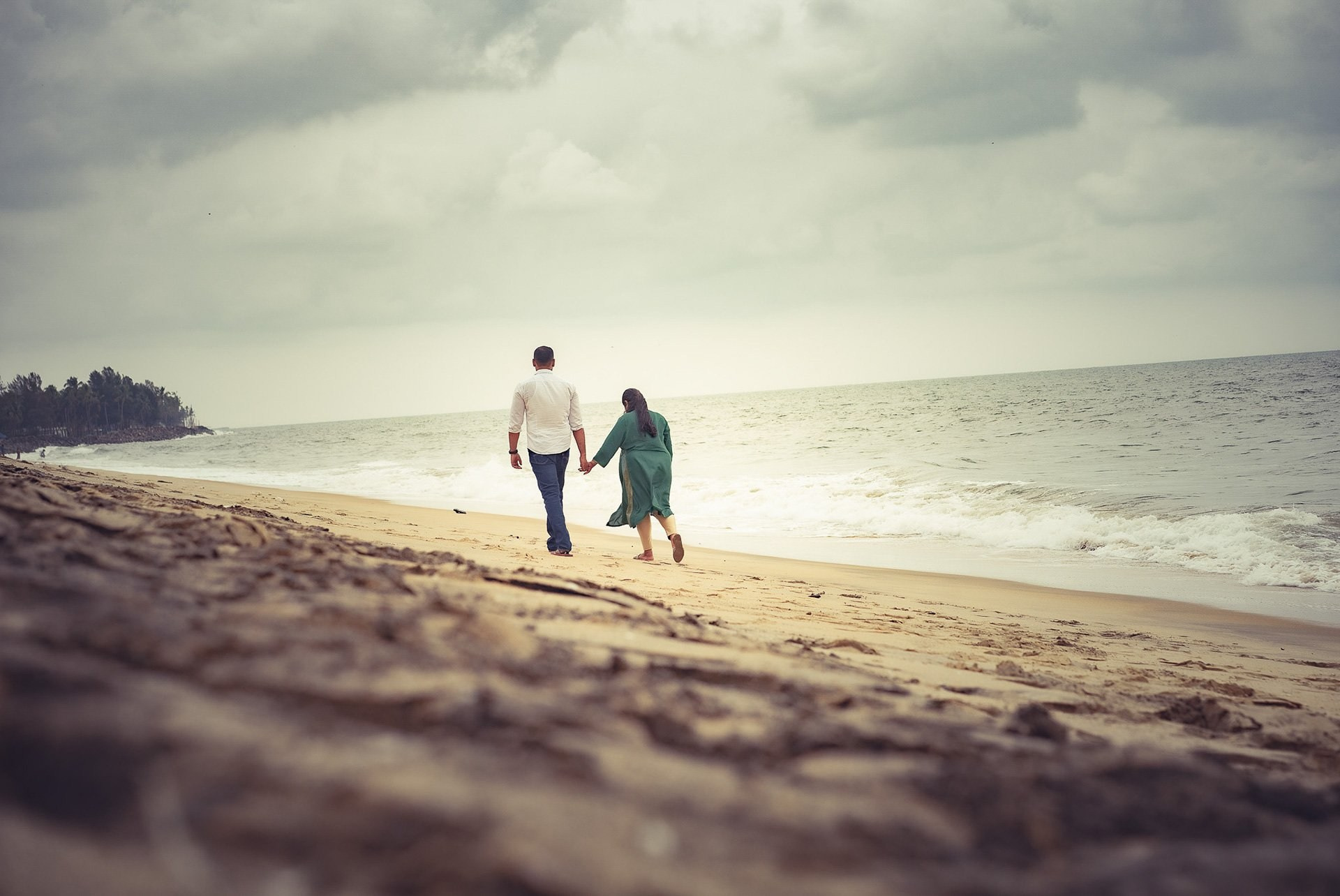Engagement & Pre-Wedding Portraits in Thrissur, Kerala | ONEIRO