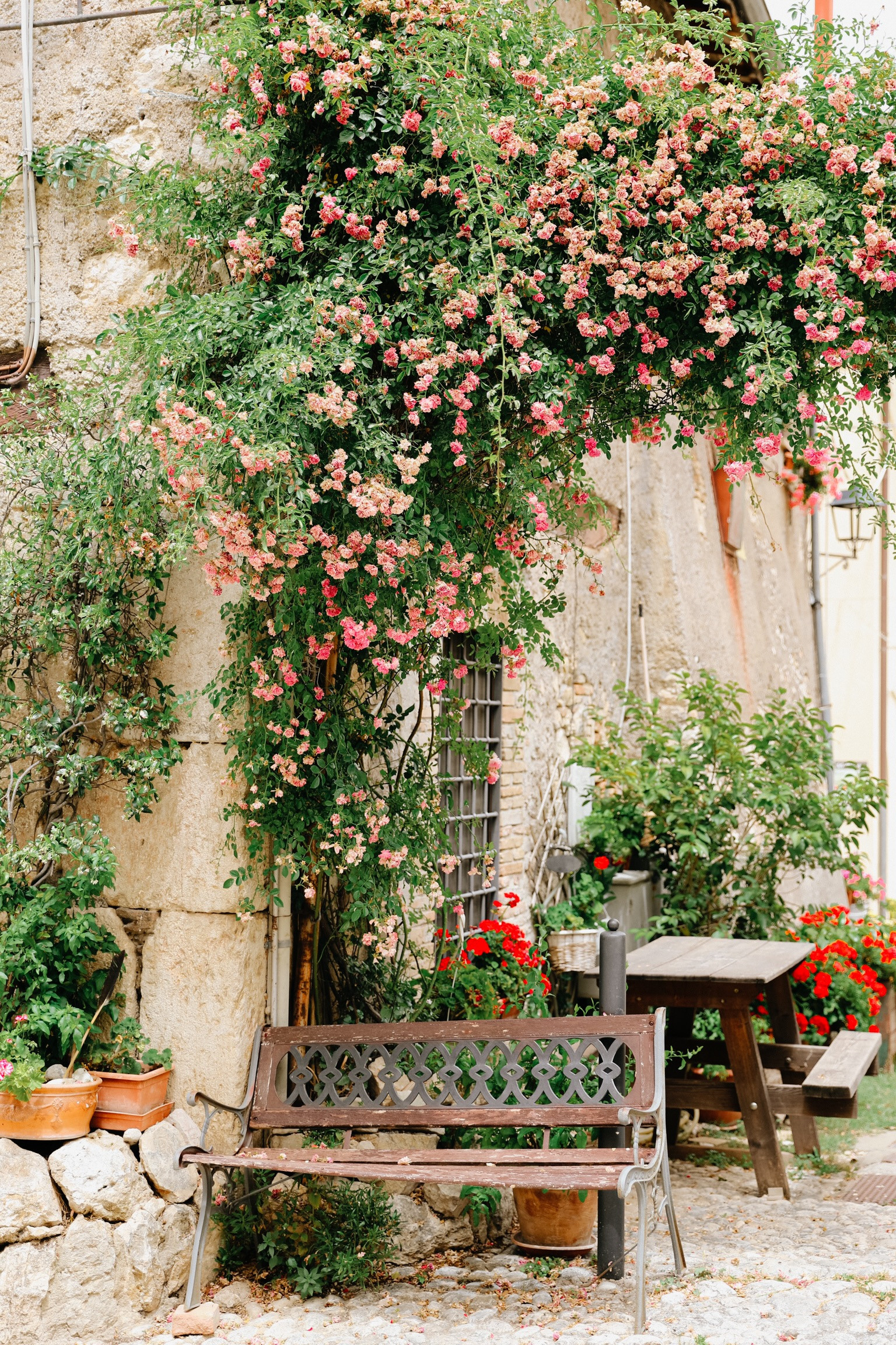 Photo tour in the countryside near Rome. Photographer in Rome