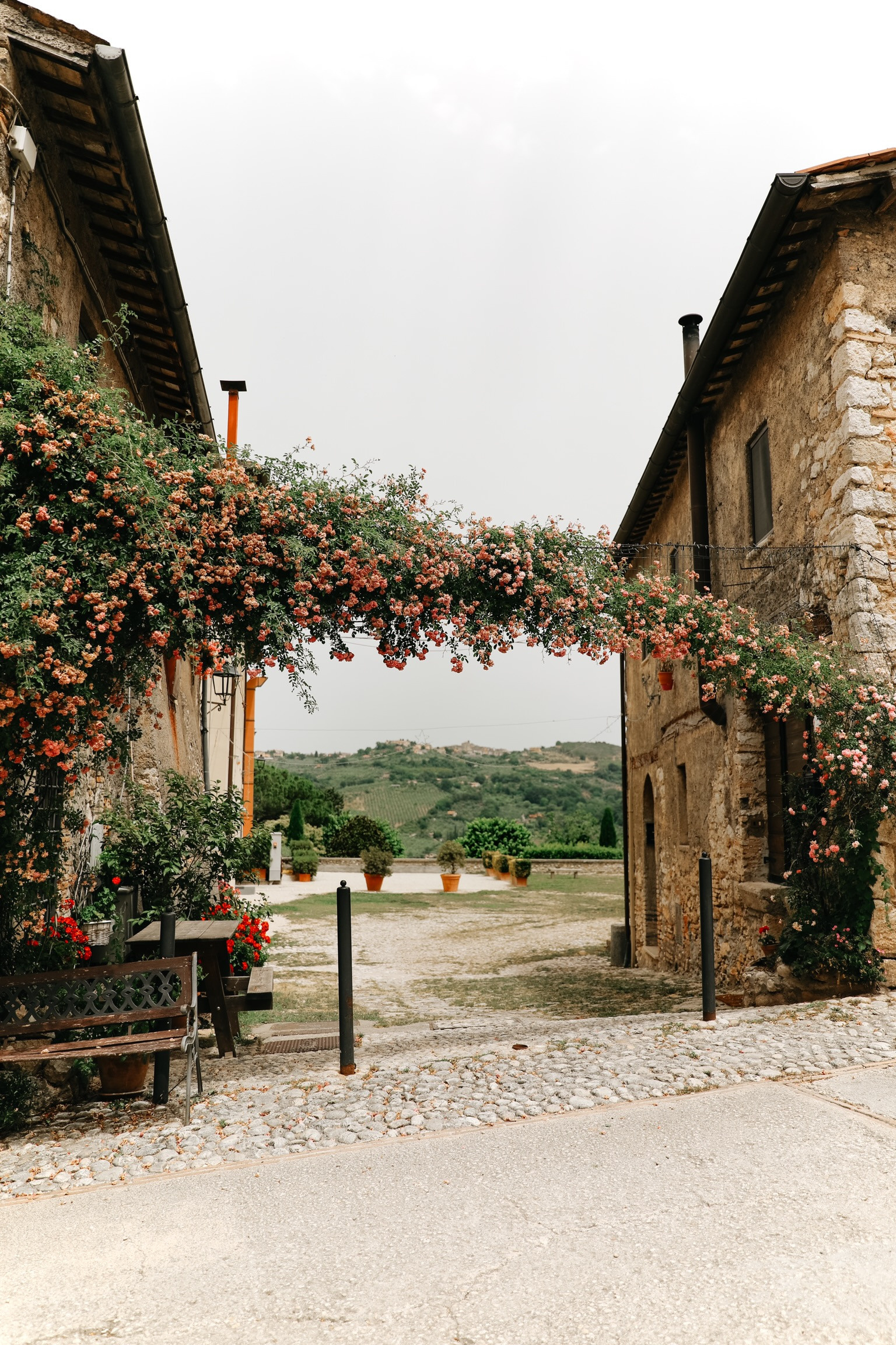 Photo tour in the countryside near Rome. Photographer in Rome