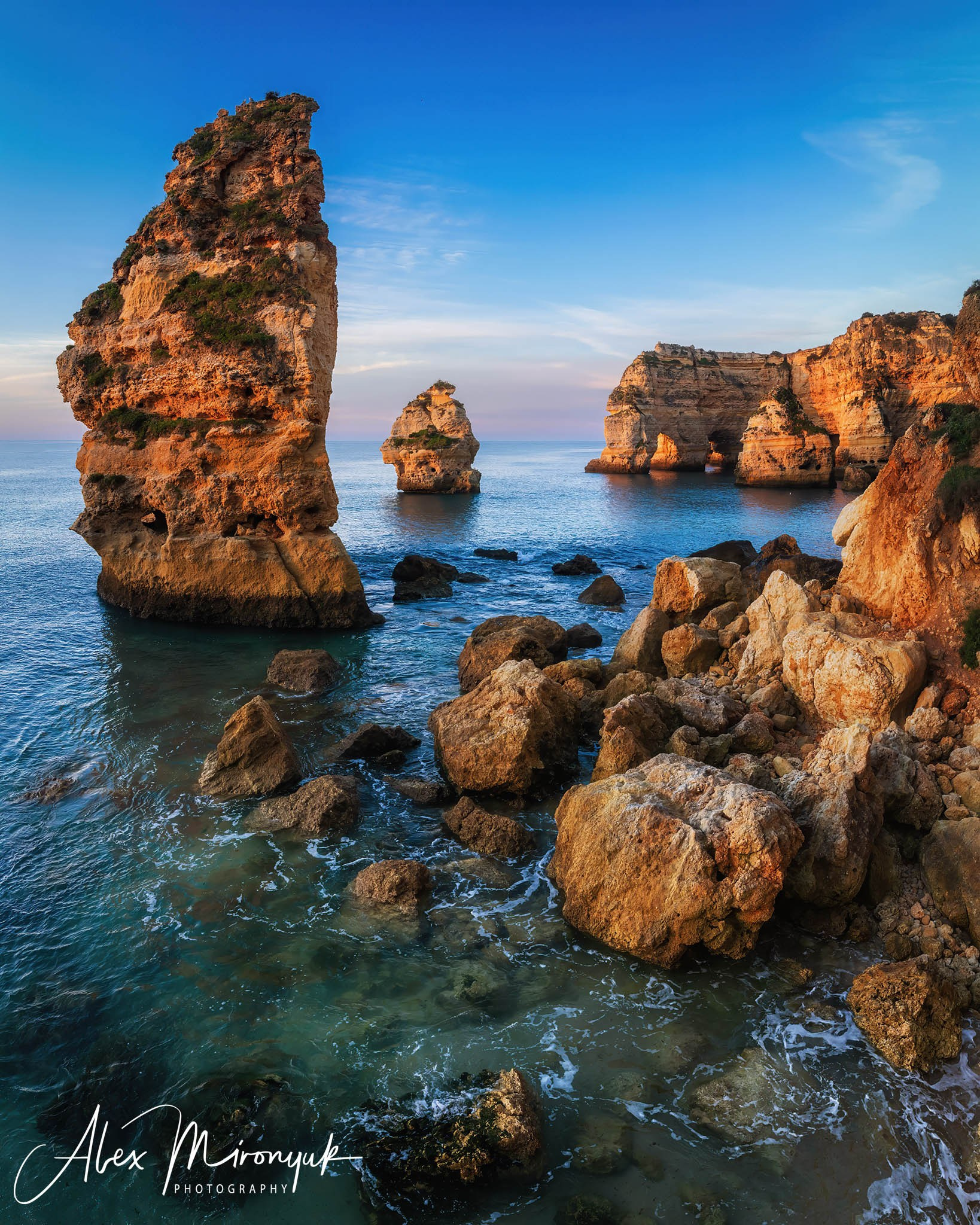 Portugal’s Scenic Treasures. Pet, Senior, Landscape, portrait studio, photographer in Miami and Sou