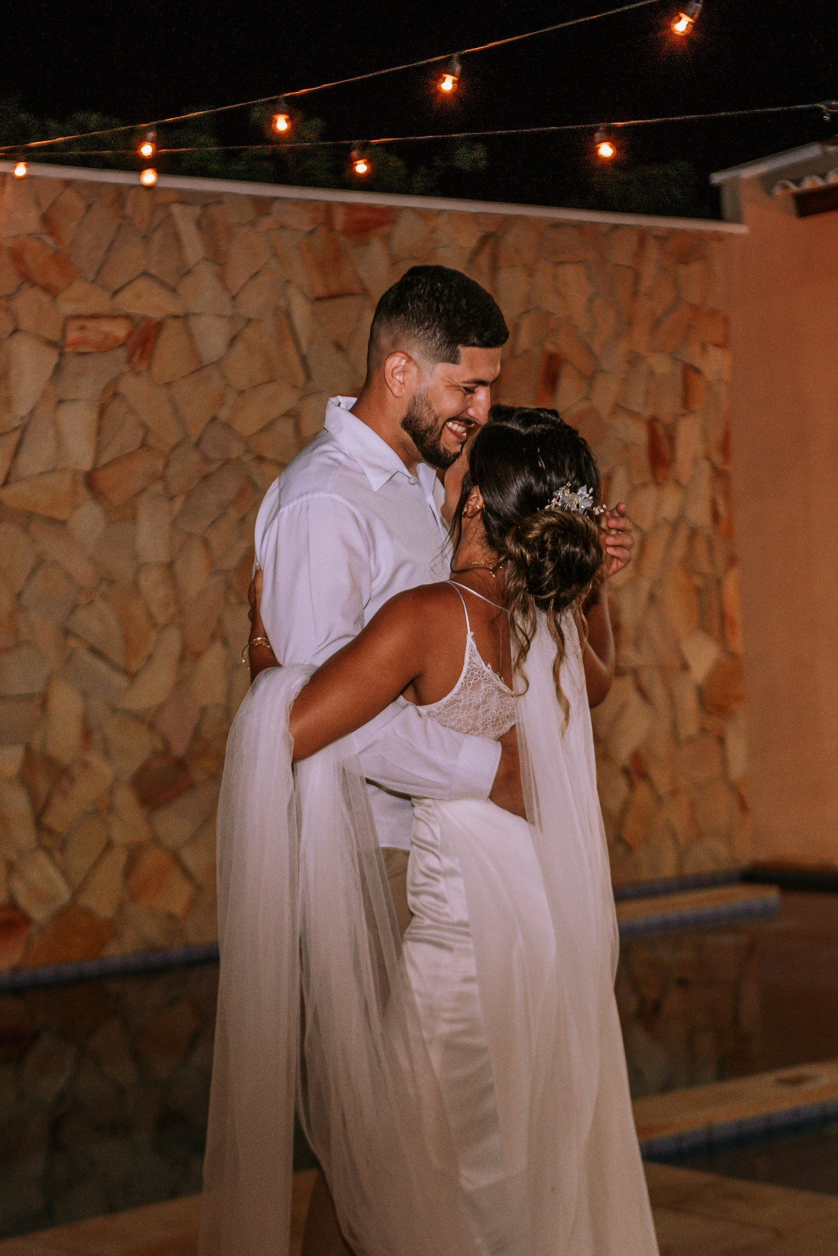 Casamento Thainá e Felipe. R&S Fotografia e Filme fotografamos e filmamos casamentos, ensaios diversos, eventos em geral e hotelaria