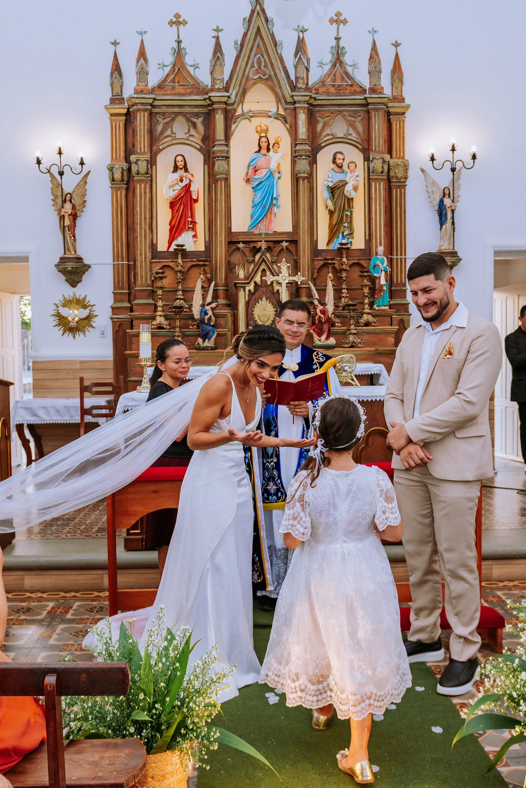 Casamento Thainá e Felipe. R&S Fotografia e Filme fotografamos e filmamos casamentos, ensaios diversos, eventos em geral e hotelaria