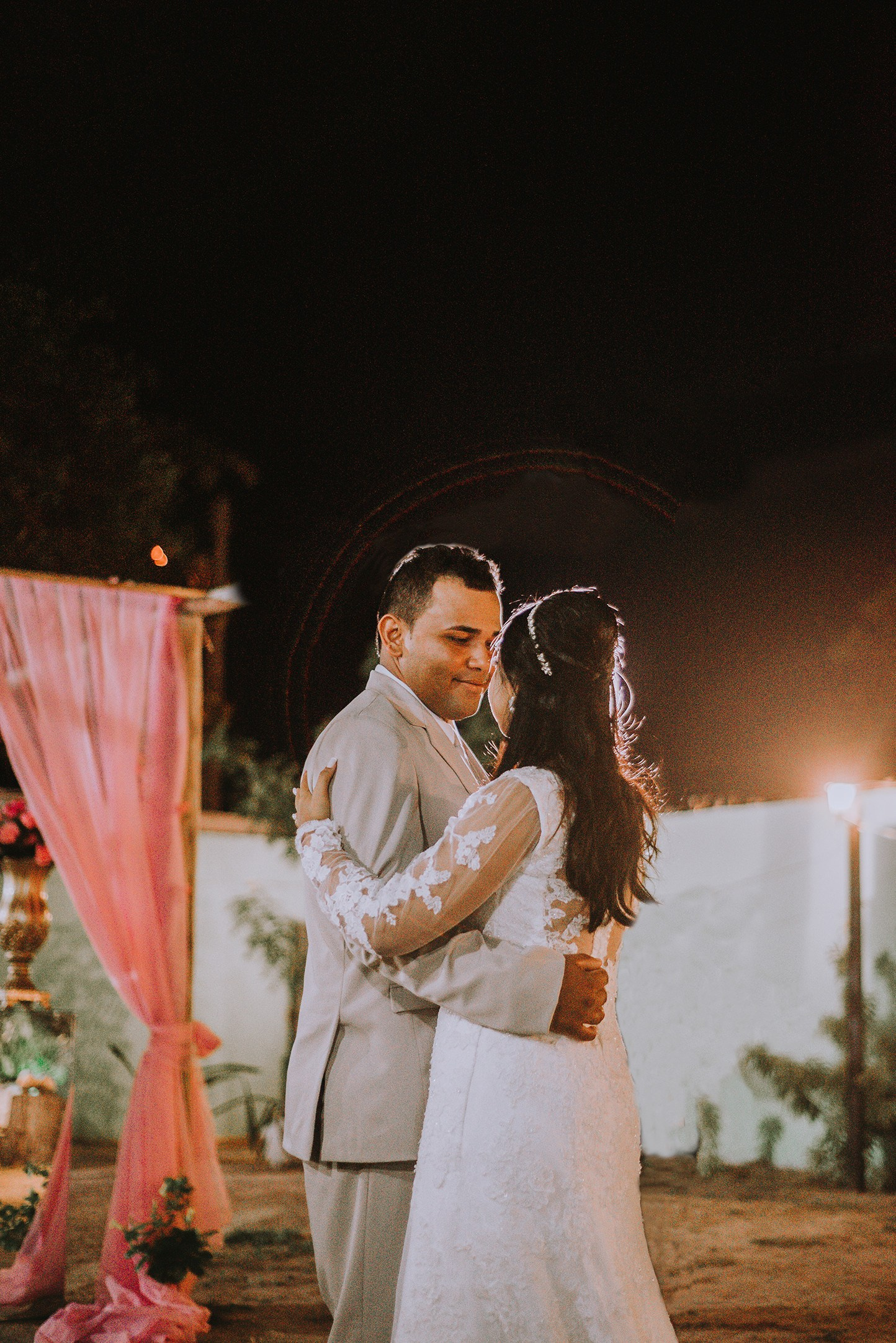 Casamento Luíza e Oziel. R&S Fotografia e Filme fotografamos e filmamos casamentos, ensaios diversos, eventos em geral e hotelaria