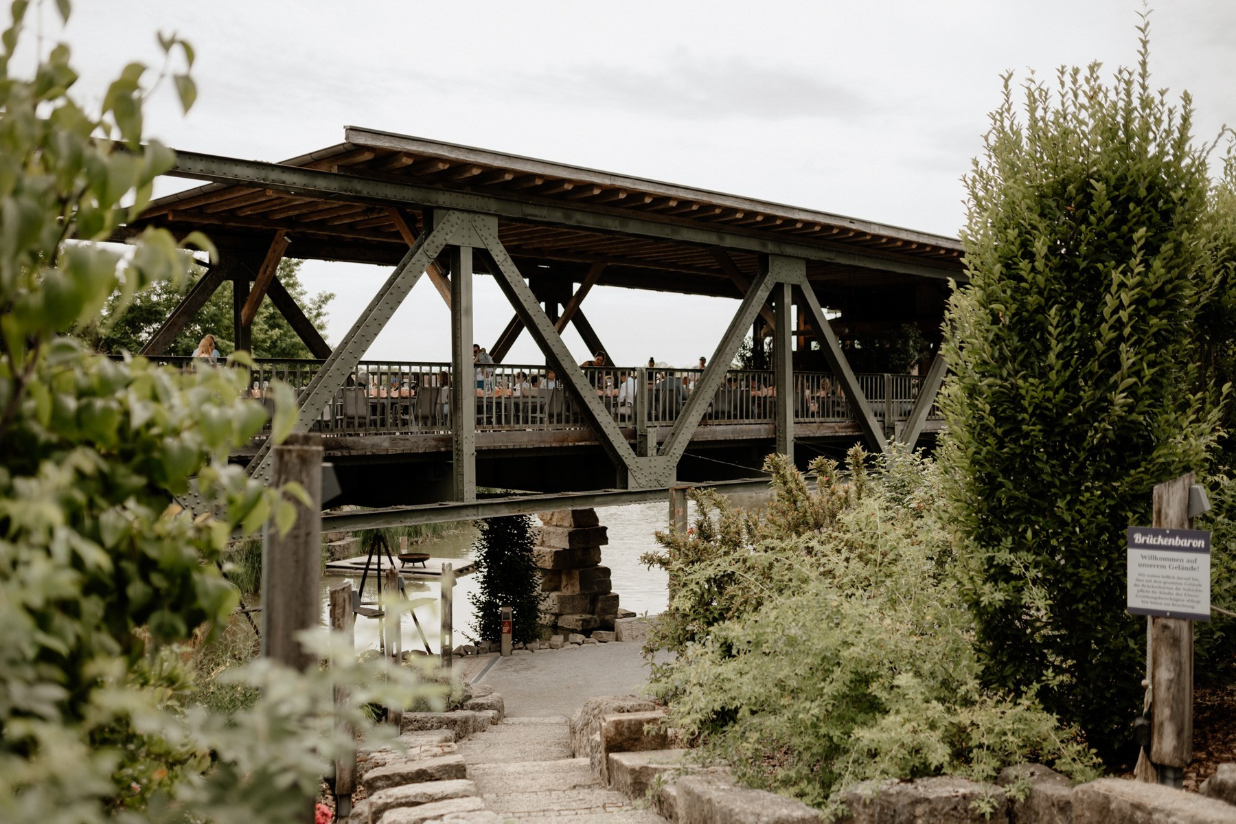 Hochzeitsfotograf Brückenbaron Würzburg | Anna Saribekyan