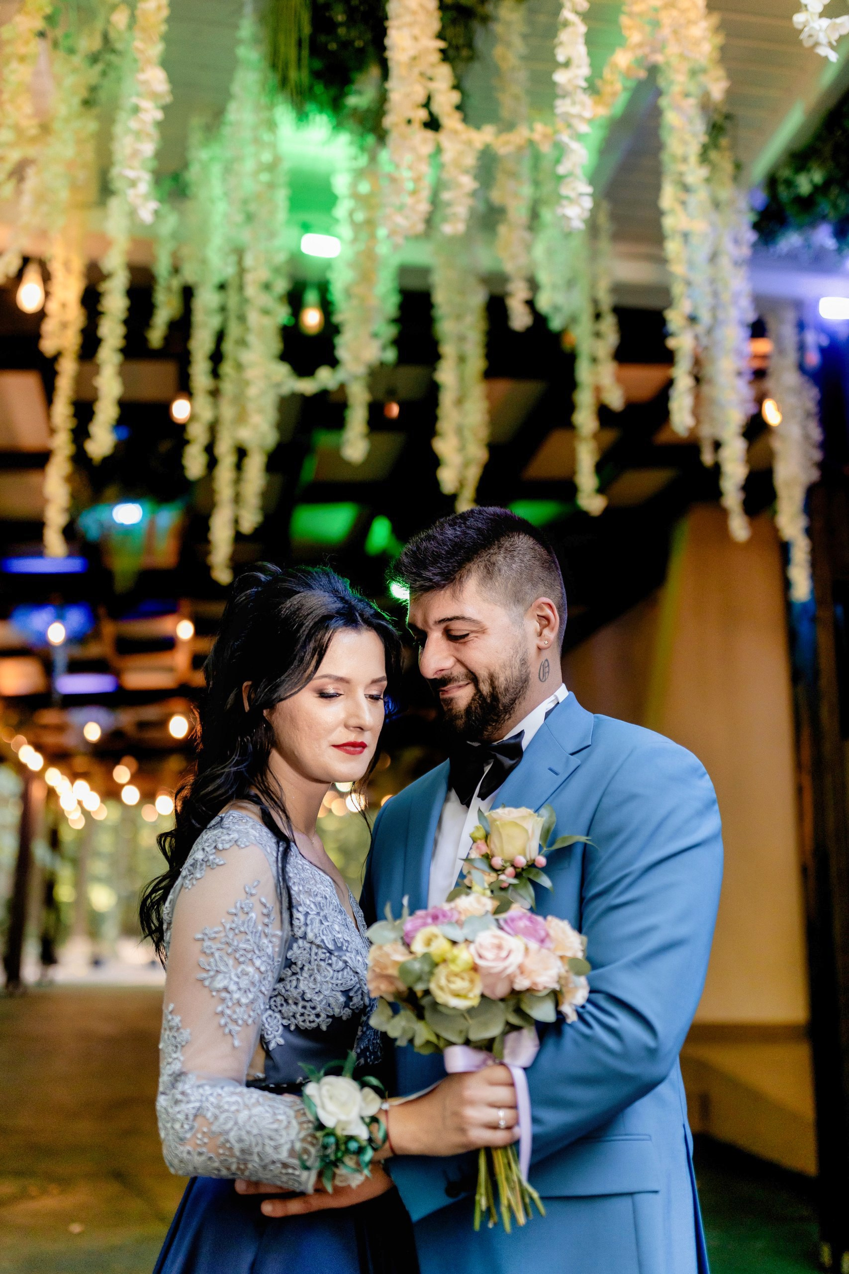 - nunta--fotograf-profesionist-botosani - fotografie-nunta-romantica - imagini-nunta-in-natura-alin-chirila-fotograf - fotografii-cuplu-indragostit-nunta-botosani - sedinta-foto-miri-andrei-iustina-alinofotostudio - amintiri-din-nunta-realizate-de-fotograf-profesionist - povestea-nuntii-andrei-si-iustina-in-imagini-alinofotostudio-fotograf evenimente- evenimente Botoșani -fotograf Suceava - fotograf Iași- servicii foto. servicii foto Botoșani. servicii foto video Botoșani. fotograf nunta. fotograf evenimente. fotograf nunta Botoșani. Alin chirila. Alin chirila fotograf. Alinofotostudio.- servicii foto. servicii foto Botoșani. servicii foto video Botoșani. fotograf nunta. fotograf evenimente. fotograf nunta Botoșani. Alin chirila. Alin chirila fotograf. Alinofotostudio.fotograf stare civilă,poze stare civilă,album foto stare civilă,servicii foto suceava,fotograf evenimente suceava,fotograf nuntă suceava,poze cununie civilă,ședință foto stare civilă,sesiune foto suceava,fotograf profesionist suceava,fotograf botosani,stare civila botosani,alinofotostudio,alin chirila fotograf.servicii foto. servicii foto Botoșani. servicii foto video Botoșani. fotograf nunta. fotograf evenimente. fotograf nunta Botoșani. Alin chirila. Alin chirila fotograf. Alinofotostudio.fotograf stare civilă,poze stare civilă,album foto stare civilă,servicii foto suceava,fotograf evenimente suceava,fotograf nuntă suceava,poze cununie civilă,ședință foto stare civilă,sesiune foto suceava,fotograf profesionist suceava,fotograf botosani,stare civila povestitor prin fotografiebotosani,alinofotostudio,alin chirila fotograf,servicii foto. servicii foto Botoșani. servicii foto video Botoșani. fotograf nunta. fotograf evenimente. fotograf nunta Botoșani. Alin chirila. Alin chirila fotograf. Alinofotostudio.fotograf stare civilă,poze stare civilă,album foto stare civilă,servicii foto suceava,fotograf evenimente suceava,fotograf nuntă suceava,poze cununie civilă,ședință foto stare civilă,sesiune foto suceava,fotograf profesionist suceava,fotograf botosani,stare civila botosani,alinofotostudio,alin chirila fotograf,cununie religioasă botoșani,andreea și neculai,capela militară botoșani,foto conacul zăicești,fotograf nuntă botoșani,fotograf cununie religioasă,foto evenimente botoșani,poze cununie capela militară,ședință foto zăicești,fotograf profesionist botoșaniMire și mireasă – Sergiu & Liliana – ziua nunții, 2024 - Emoții în ziua nunții – Sergiu și Liliana - Dansul mirilor – fotografie artistică nuntă 2024 - Sedinta foto romantică în natură – Sergiu & Liliana - Rochia de mireasă și detalii de nuntă elegan-Album de cununie civilă Florin și Anda – Fotografii profesionale realizate de Alin Chirilă în Botoșani -fotograf prin fotografie-Ședință foto Trash the Dress pe muntele Rarău cu Iulian și Iuliana – fotografie de cuplu, natură montană, emoție autentică surprinsă de Alin Chirilă, povestitor prin fotografie.- "Iulian și Iuliana pe crestele Rarăului – fotografie Trash the Dress în natură" - "Cuplu îmbrățișat la apus pe muntele Rarău – ședință foto după nuntă" - "Rochie de mireasă în vânt pe munte – Trash the Dress Rarău-1. Iulian și Iuliana pe muntele Rarău – ședință foto Trash the Dress în natură, cu peisaj montan spectaculos 2. Cuplu în îmbrățișare pe Rarău – emoție autentică surprinsă după nuntă 3. Rochie de mireasă în bătaia vântului – fotografie artistică Trash the Dress în munți 4. Mire și mireasă privind spre orizont – dragoste și libertate pe muntele Rarău 5. Iuliana zâmbind în rochia de mireasă – portret în natură, Trash the Dress 6. Iulian ținându-și mireasa de mână – ședință foto romantică pe munte 7. Detaliu cu rochia pe stâncă – estetică naturală Trash the Dress Rarău 8. Cuplu în mers pe poteca Rarăului – fotografie simbolică de după nuntă 9. Apus de soare pe Rarău în spatele mirilor – imagine de poveste Trash the Dress 10. Iulian și Iuliana râzând împreună – momente autentice surprinse de Alin Chirilă, povestitor prin fotografie