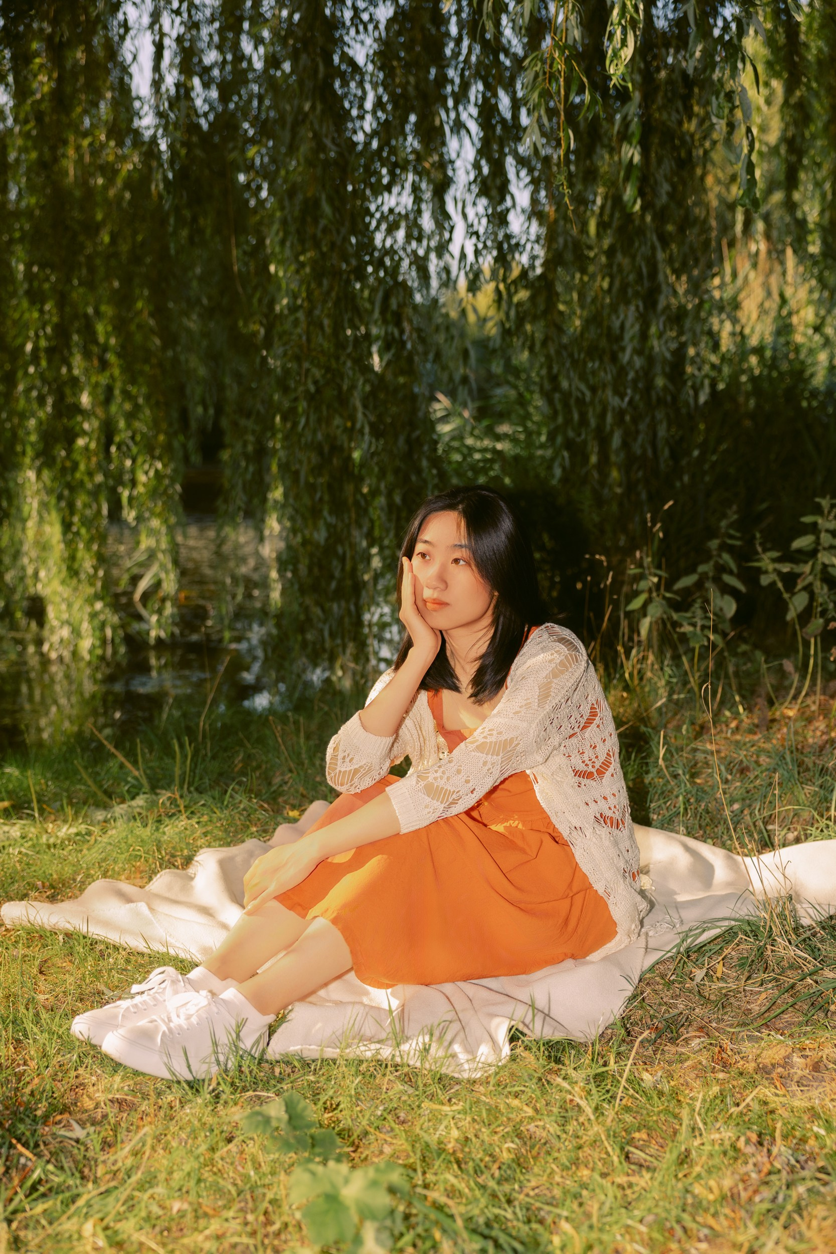 Red Dress Photoshoot in Kralingse Bos, Rotterdam — Portraits by the Lake. Romantic & Soulful Photography by Natalia Olhova in Rotterdam
