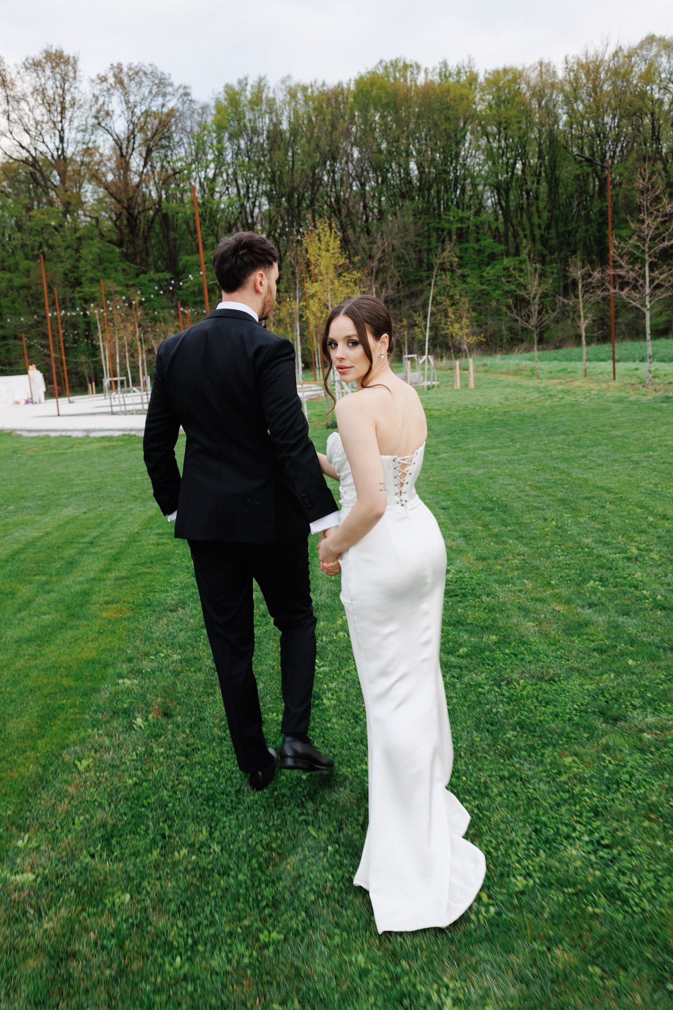 Wedding Photographer in Bucharest — Manu Ivanciu