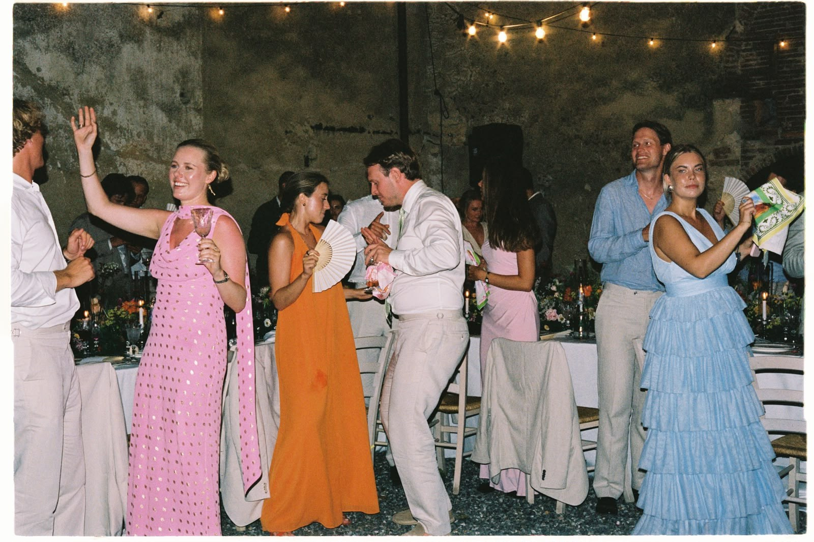 Svea and Axel. Sara Luca | Digital+Film wedding Photographer | Italy and Europe
