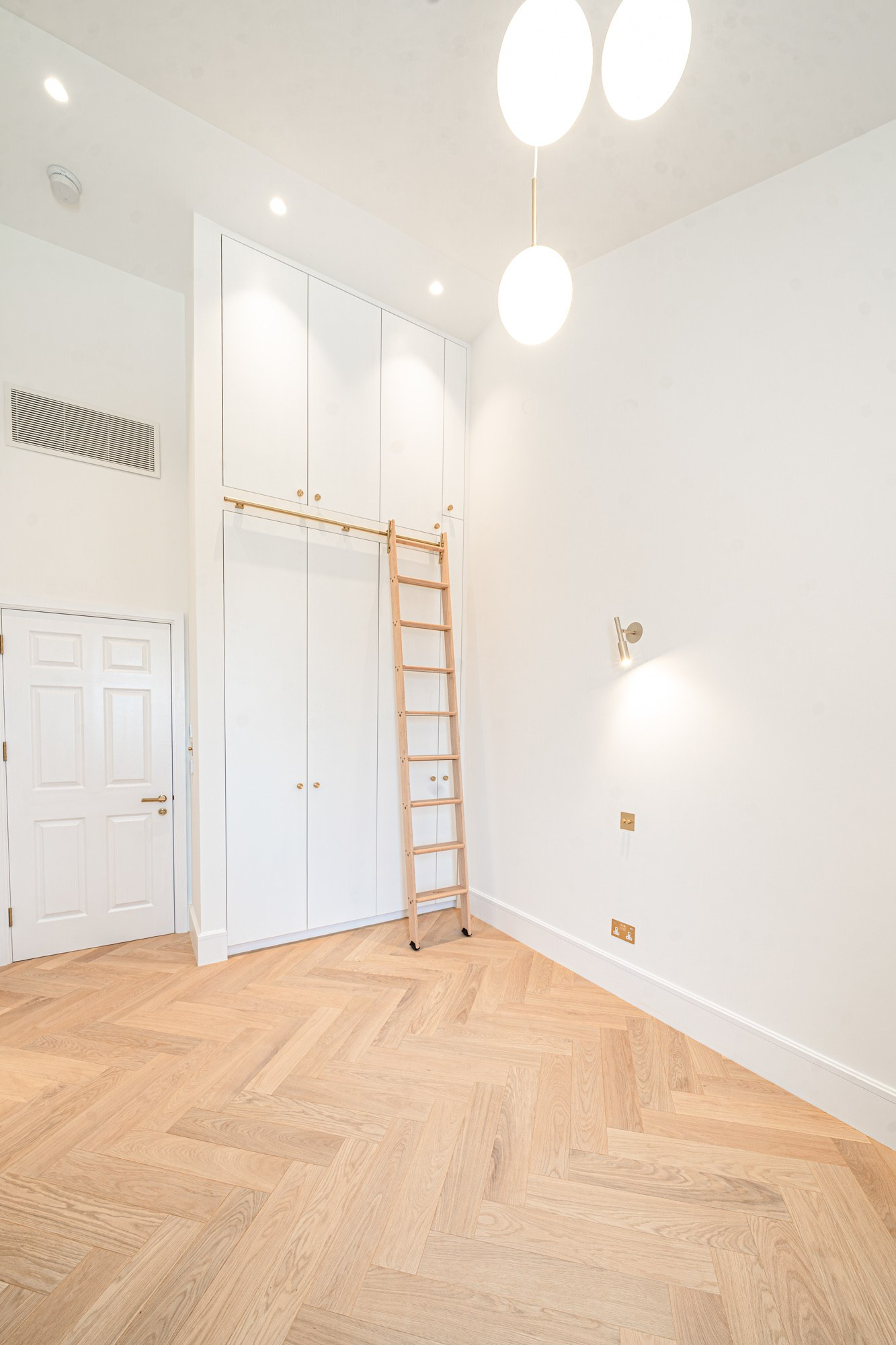 Interior photoshoot. Tonya Kyrylenko photographer in London