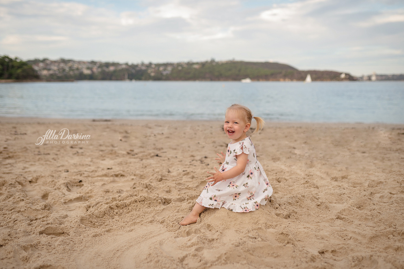 Family session price guide. Newborn and family photographer. Hills District. Sydney