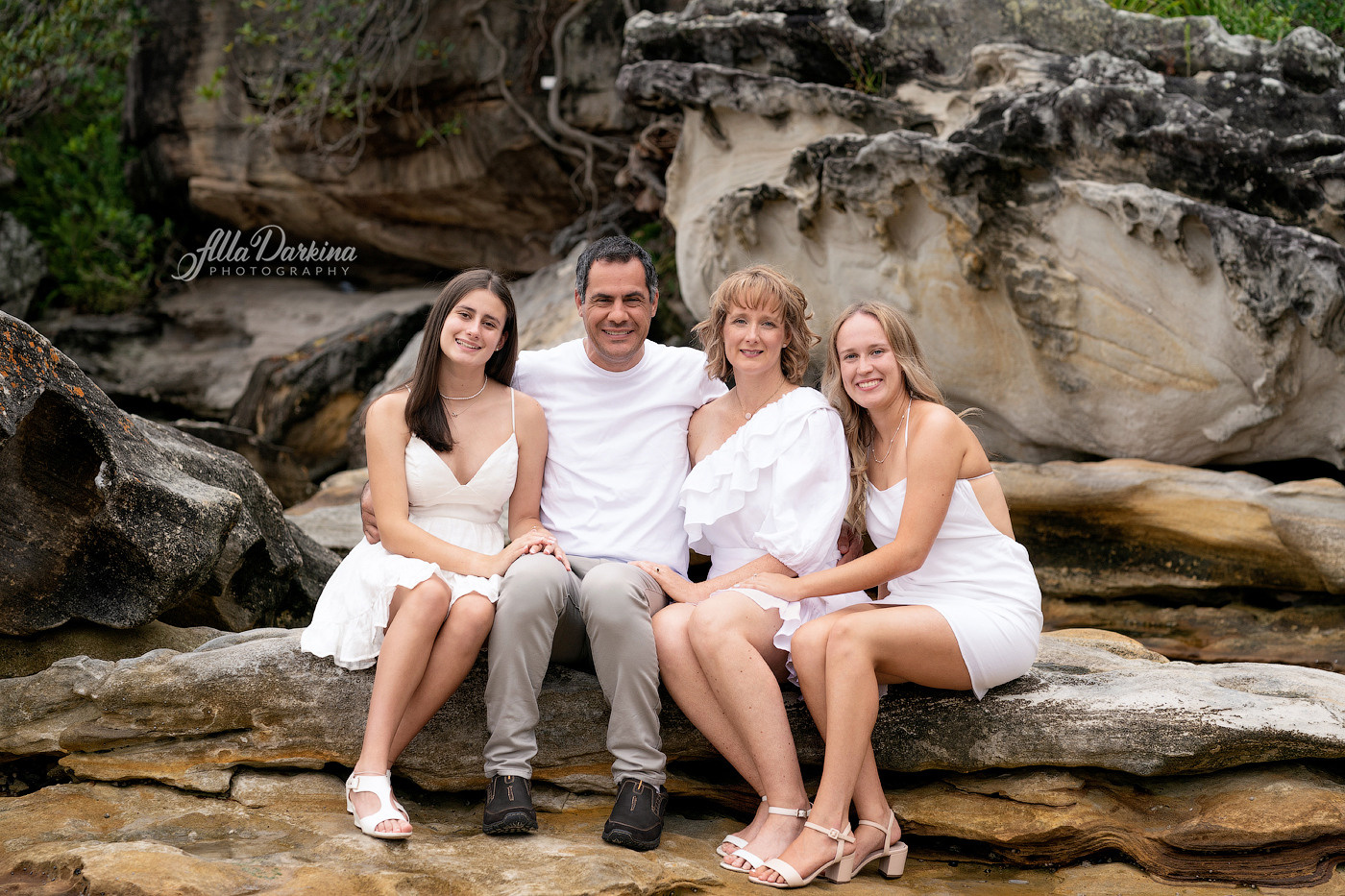 Family session price guide. Newborn and family photographer. Hills District. Sydney