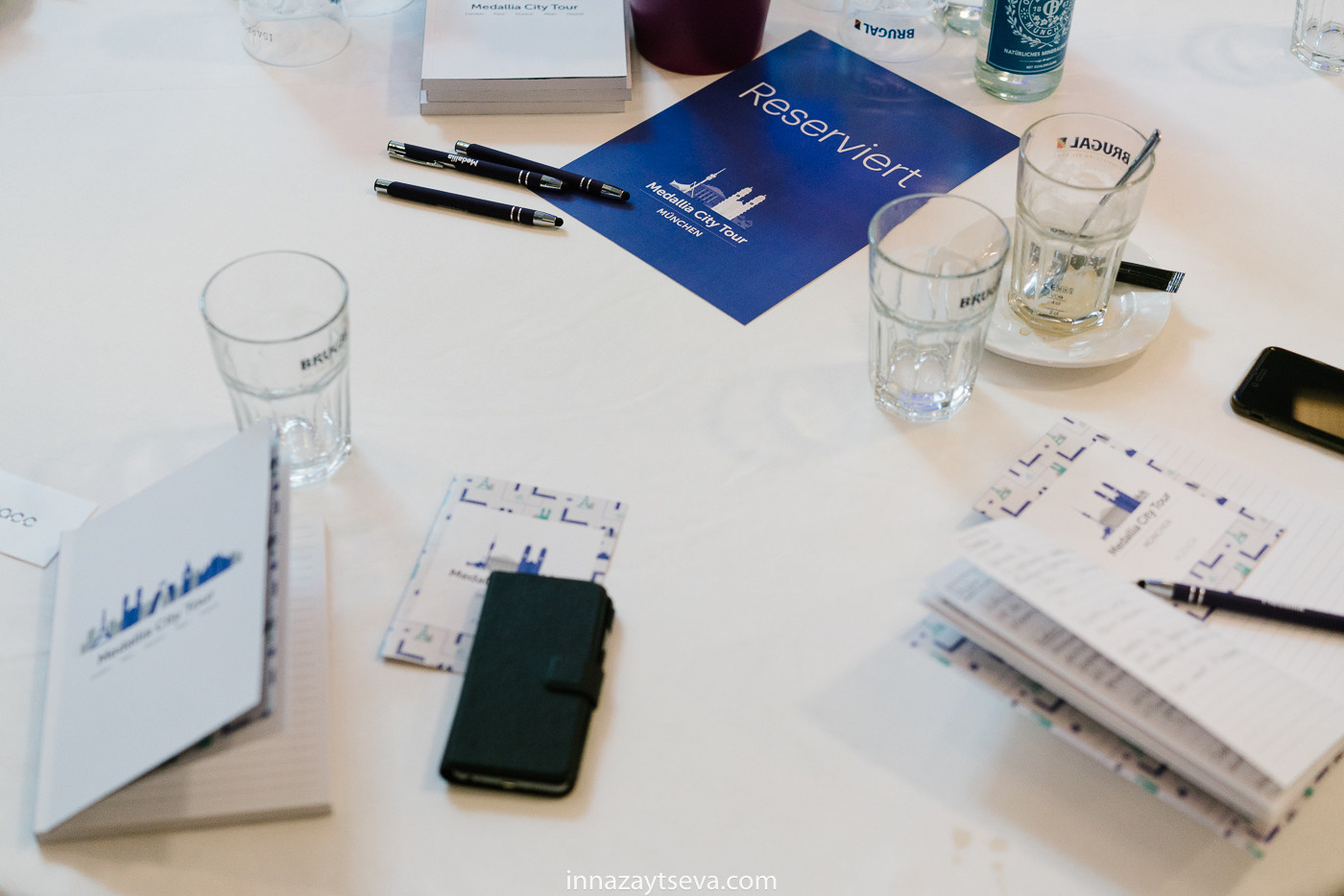 Eventfotograf: Konferenzen, Messen, Firmen- und Privatveranstaltungen. Inna Zaytseva Photography | Fotografin in München | Content Creation