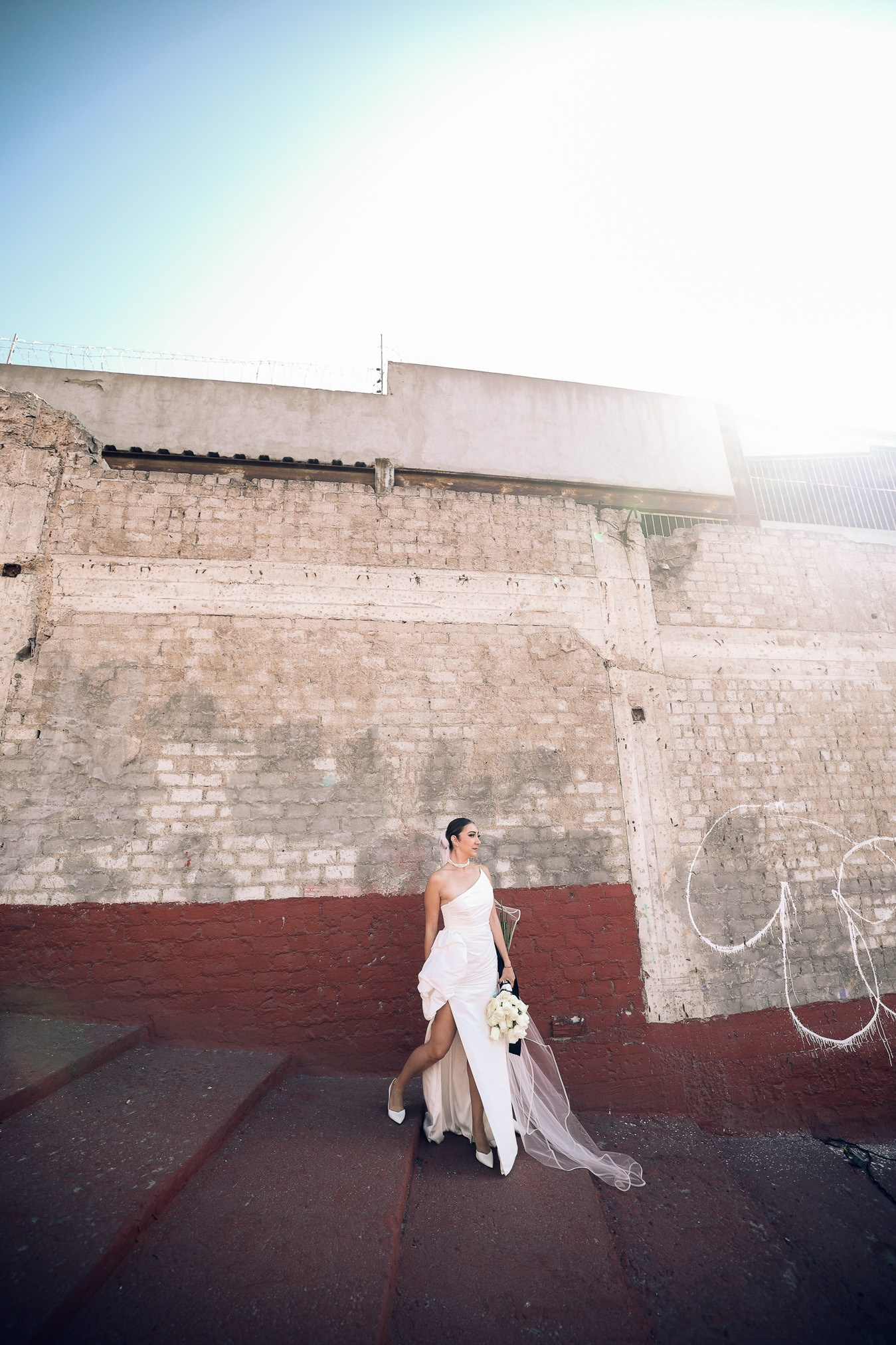 Tijuana Antiguo cine Bujazan, Boda Sherlinne y Joaquin. Estudio de fotografia en Tijuana