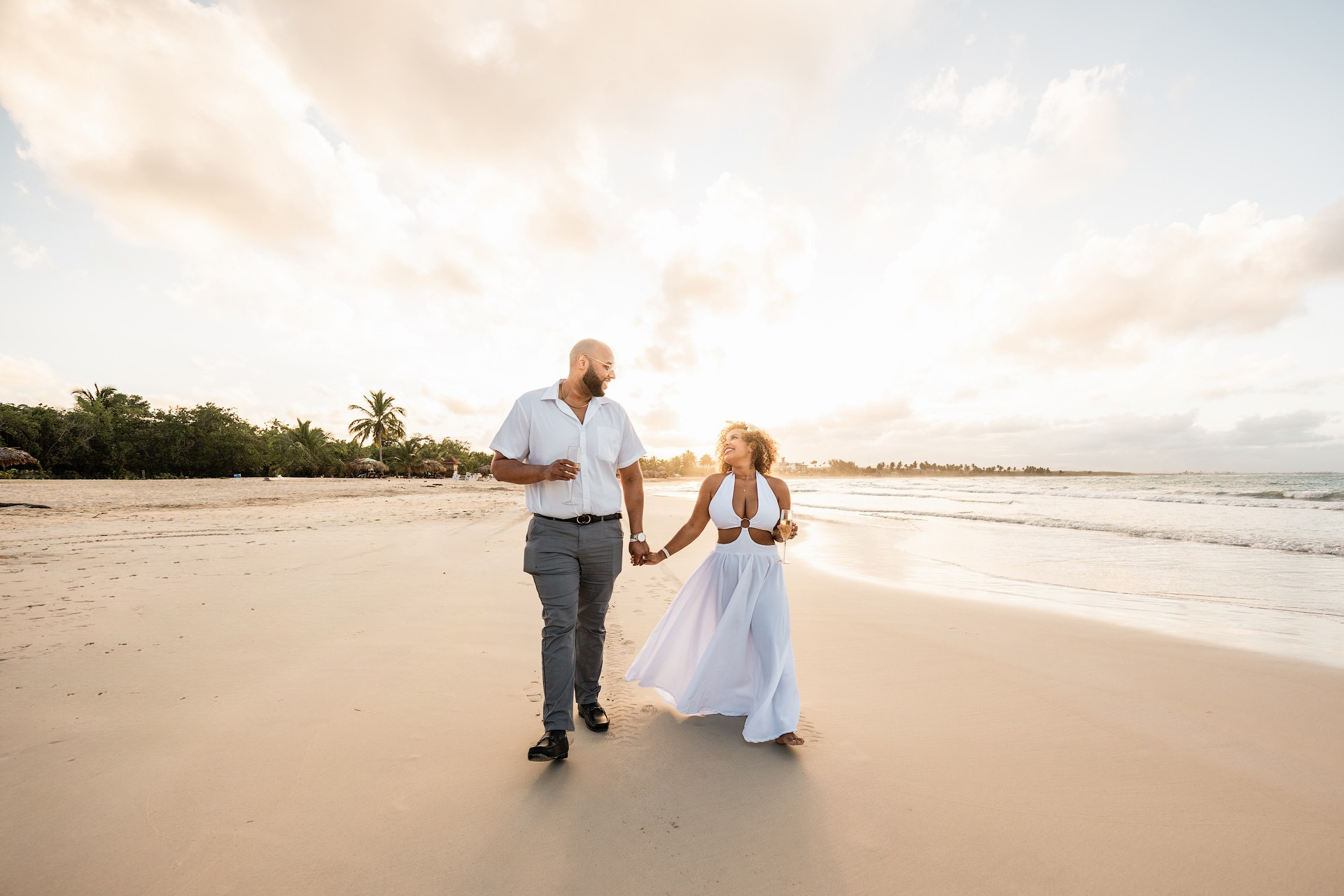 Pedidos de Casamento em Punta Cana | Pacotes Românticos na Praia. Fotógrafo de Casamento e Pedido de Casamento em Punta Cana — Mikhail Chernov