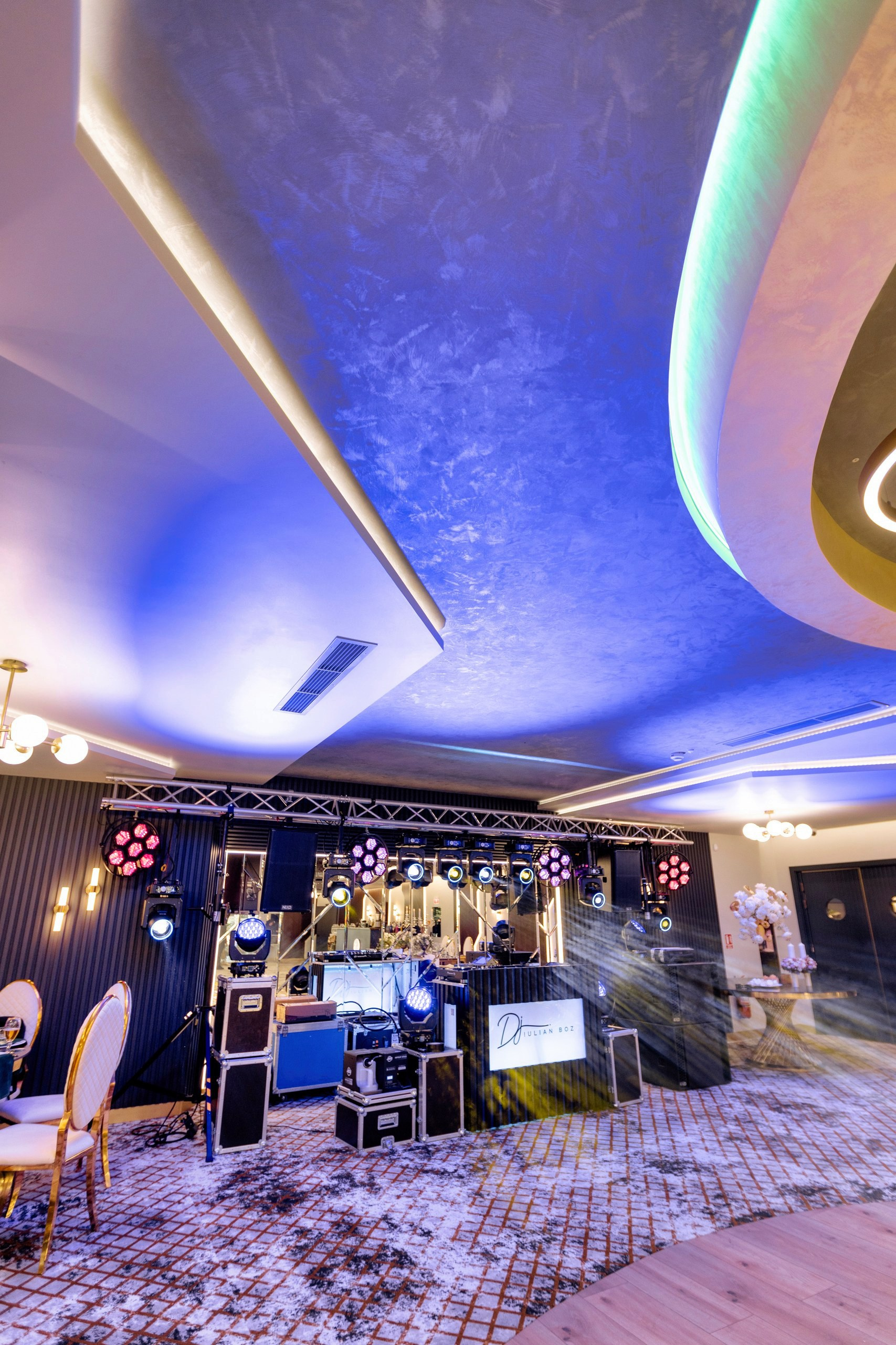 botez Luca Nectarie 22 februarie 2026 fotograf profesionist • fotograf botez Botoșani Luca Nectarie biserică • părinți Răzvan și Ramona botez copil emoții familie • nași Marin și Rodica botez copil fotografie profesională • detalii botez lumânare cristelniță biserică România • copil Luca Nectarie în brațe la botez moment emoționant • familie fericită la botez copil fotograf Alin Chirilă • fotografie botez naturală lumină caldă biserică • portret copil botez Luca Nectarie fotograf profesionist • momente autentice botez România familie și nași • slujbă botez copil imagini emoționante biserică • fotograf botez Iași și Botoșani Alin Chirilă - nunta--fotograf-profesionist-botosani - fotografie-nunta-romantica - imagini-nunta-in-natura-alin-chirila-fotograf - fotografii-cuplu-indragostit-nunta-botosani - sedinta-foto-miri-andrei-iustina-alinofotostudio - amintiri-din-nunta-realizate-de-fotograf-profesionist - povestea-nuntii-andrei-si-iustina-in-imagini-alinofotostudio-fotograf evenimente- evenimente Botoșani -fotograf Suceava - fotograf Iași- servicii foto. servicii foto Botoșani. servicii foto video Botoșani. otograf-nunta-botosani-fotograf nunta. fotograf evenimente. fotograf nunta Botoșani. Alin chirila. Alin chirila fotograf. Alinofotostudio.- servicii foto. servicii foto Botoșani. servicii foto video Botoșani. fotograf nunta. fotograf evenimente. fotograf nunta Botoșani. Alin chirila. Alin chirila fotograf. Alinofotostudio.fotograf stare civilă,poze stare civilă,album foto stare civilă,servicii foto suceava,fotograf evenimente suceava,fotograf nuntă suceava,poze cununie civilă,ședință foto stare civilă,sesiune foto suceava,fotograf profesionist suceava,fotograf botosani,stare civila botosani,alinofotostudio,alin chirila fotograf.servicii foto. servicii foto Botoșani. servicii foto video Botoșani. fotograf nunta. fotograf evenimente. fotograf nunta Botoșani. Alin chirila. Alin chirila fotograf. Alinofotostudio.fotograf stare civilă,poze stare civilă,album foto stare civilă,servicii foto suceava,fotograf evenimente suceava,fotograf nuntă suceava,poze cununie civilă,ședință foto stare civilă,sesiune foto suceava,fotograf profesionist suceava,fotograf botosani,stare civila povestitor prin fotografiebotosani,alinofotostudio,alin chirila fotograf,servicii foto. servicii foto Botoșani. servicii foto video Botoșani. fotograf nunta. fotograf evenimente. fotograf nunta Botoșani. Alin chirila. Alin chirila fotograf. Alinofotostudio.fotograf stare civilă,poze stare civilă,album foto stare civilă,servicii foto suceava,fotograf evenimente suceava,fotograf nuntă suceava,poze cununie civilă,ședință foto stare civilă,sesiune foto suceava,fotograf profesionist suceava,fotograf botosani,stare civila botosani,alinofotostudio,alin chirila fotograf,cununie religioasă botoșani,andreea și neculai,capela militară botoșani,foto conacul zăicești,fotograf nuntă botoșani,fotograf cununie religioasă,foto evenimente botoșani,poze cununie capela militară,ședință foto zăicești,fotograf profesionist botoșaniMire și mireasă – Sergiu & Liliana – ziua nunții, 2024 - Emoții în ziua nunții – Sergiu și Liliana - Dansul mirilor – fotografie artistică nuntă 2024 - Sedinta foto romantică în natură – Sergiu & Liliana - Rochia de mireasă și detalii de nuntă elegan-Album de cununie civilă Florin și Anda – Fotografii profesionale realizate de Alin Chirilă în Botoșani -fotograf prin fotografie-Ședință foto Trash the Dress pe muntele Rarău cu Iulian și Iuliana – fotografie de cuplu, natură montană, emoție autentică surprinsă de Alin Chirilă, povestitor prin fotografie.- "Iulian și Iuliana pe crestele Rarăului – fotografie Trash the Dress în natură" - "Cuplu îmbrățișat la apus pe muntele Rarău – ședință foto după nuntă" - "Rochie de mireasă în vânt pe munte – Trash the Dress Rarău-1. Iulian și Iuliana pe muntele Rarău – ședință foto Trash the Dress în natură, cu peisaj montan spectaculos 2. Cuplu în îmbrățișare pe Rarău – emoție autentică surprinsă după nuntă 3. Rochie de mireasă în bătaia vântului – fotografie artistică Trash the Dress în munți 4. Mire și mireasă privind spre orizont – dragoste și libertate pe muntele Rarău 5. Iuliana zâmbind în rochia de mireasă – portret în natură, Trash the Dress 6. Iulian ținându-și mireasa de mână – ședință foto romantică pe munte 7. Detaliu cu rochia pe stâncă – estetică naturală Trash the Dress Rarău 8. Cuplu în mers pe poteca Rarăului – fotografie simbolică de după nuntă 9. Apus de soare pe Rarău în spatele mirilor – imagine de poveste Trash the Dress 10. Iulian și Iuliana râzând împreună – momente autentice surprinse de Alin Chirilă, povestitor prin fotografie-fotograf-nunta-cerbu-botosan trash-the-dress-botosani Alin Chirilă Fotograf – fotograf de nuntă Botoșani-fotograf nuntă Botoșani-fotograf nuntă Cerbu Botoșani-fotograf profesionist nuntă Botoșani-fotografie de nuntă Botoșani-fotograf evenimente Botoșani-fotograf nuntă Moldova-fotograf trash the dress Botoșani - fotograf pregătirea mirilor Botoșani -fotograf ceremonie religioasă nuntă-fotograf petrecere nuntă Botoșani- fotograf nuntă Botoșani pregătirea mirelui- pregătirea mirelui fotografie nuntă Cerbu Botoșani-fotograf nuntă Botoșani pregătirea miresei -mireasă pregătiri nuntă Cerbu Botoșani-fotograf nuntă Botoșani nașii mirilor-ceremonie religioasă nuntă Cerbu Botoșani-fotograf nuntă Botoșani ceremonie religioasă biserică-petrecere nuntă Cerbu Botoșani invitați dans-fotograf nuntă Botoșani petrecere restaurant-ședință foto trash the dress-fotograf trash the dress Botoșani ședință foto după nuntă-Fotograf nuntă Botoșani – galerie foto reală de la evenimente stare civilă Sebi și Claudia Copălău • cununie civilă Primăria Copălău Botoșani • miri emoționați la starea civilă • semnarea actelor cununie civilă • fotografii naturale stare civilă Botoșani • familie și prieteni la cununie civilă • cadre emoționale cununie civilă • fotograf profesionist Botoșani eveniment stare civilă Sebi și Claudia la Primăria Copălău Botoșani fotograf evenimente • fotograf cununie civilă Copălău Botoșani cadre naturale și emoționale • fotograf profesionist Botoșani stare civilă Sebi și Claudia • momente autentice cununie civilă Copălău fotograf Alin Chirilă • fotografii emoționale stare civilă în județul Botoșani• fotograf nunta Oana si Ionut juraminte emotii reale • mireasa Oana juraminte nunta fotografie profesionala • mire Ionut citind juraminte nunta eleganta • juraminte nunta emotionante Oana si Ionut fotograf • fotograf nunta Botosani momente autentice juraminte • mireasa cu emotii in timpul juramintelor nunta • mire elegant costum bej juraminte nunta • fotografii nunta premium cuplu indragostit Romania • momente reale nunta juraminte fotografie artistica • sedinta foto nunta juraminte in aer liber • fotograf profesionist nunta cadre emotionante • cuplu miri juraminte iubire si credinta • detalii nunta eleganta decor floral alb verde • fotografie nunta stil fine art juraminte • poveste de dragoste surprinsa in ziua nuntii