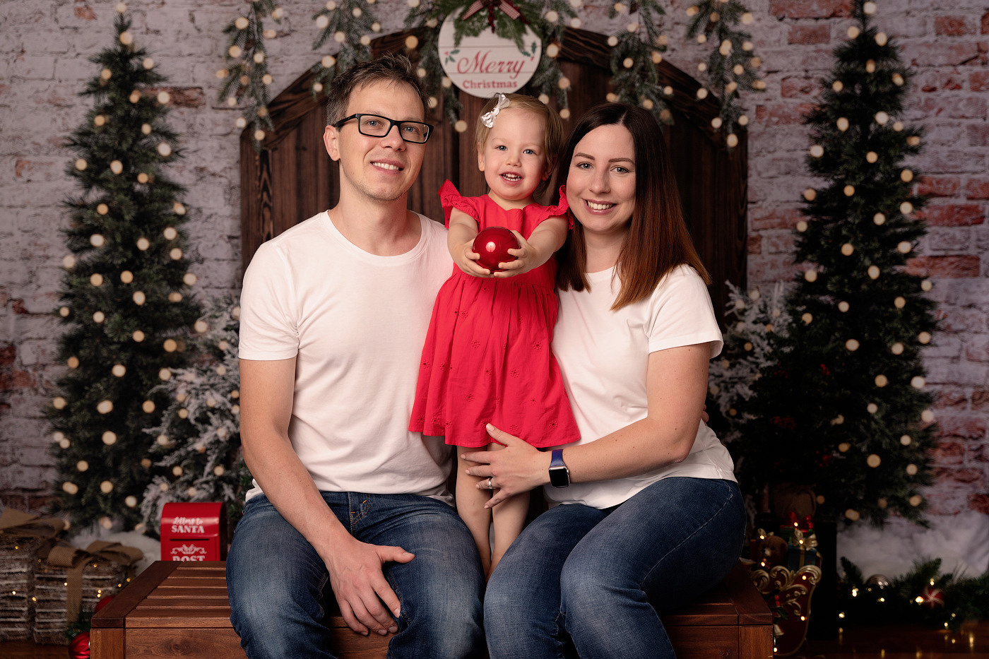 Christmas mini sessions 2025| Sydney. Newborn and family photographer. Hills District. Sydney