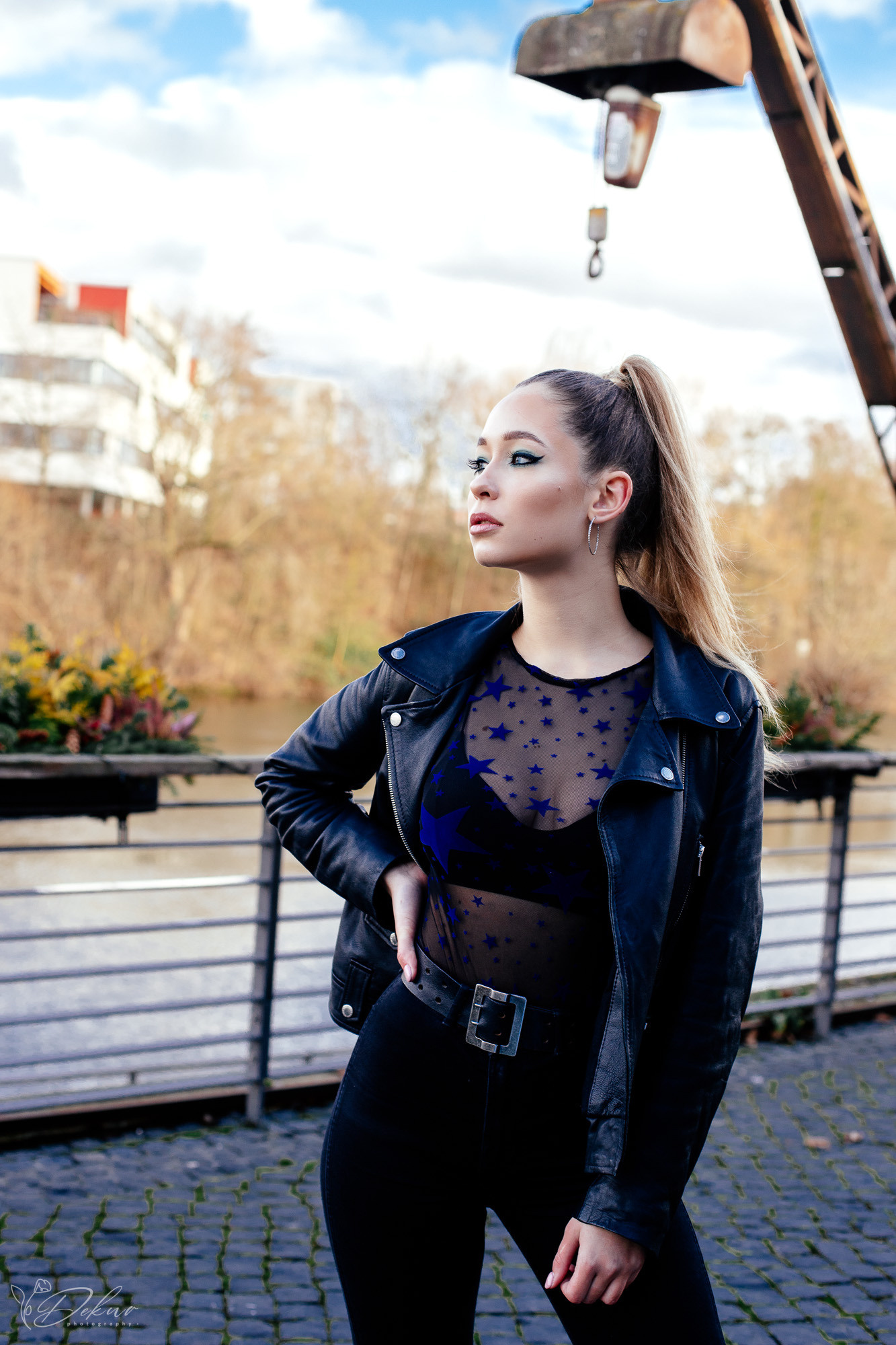 Street Fotoshooting im Heilbronn / Alte Reederei. Frauen Fotografie in Heilbronn, Stuttgart, Heidelberg, Öhringen.