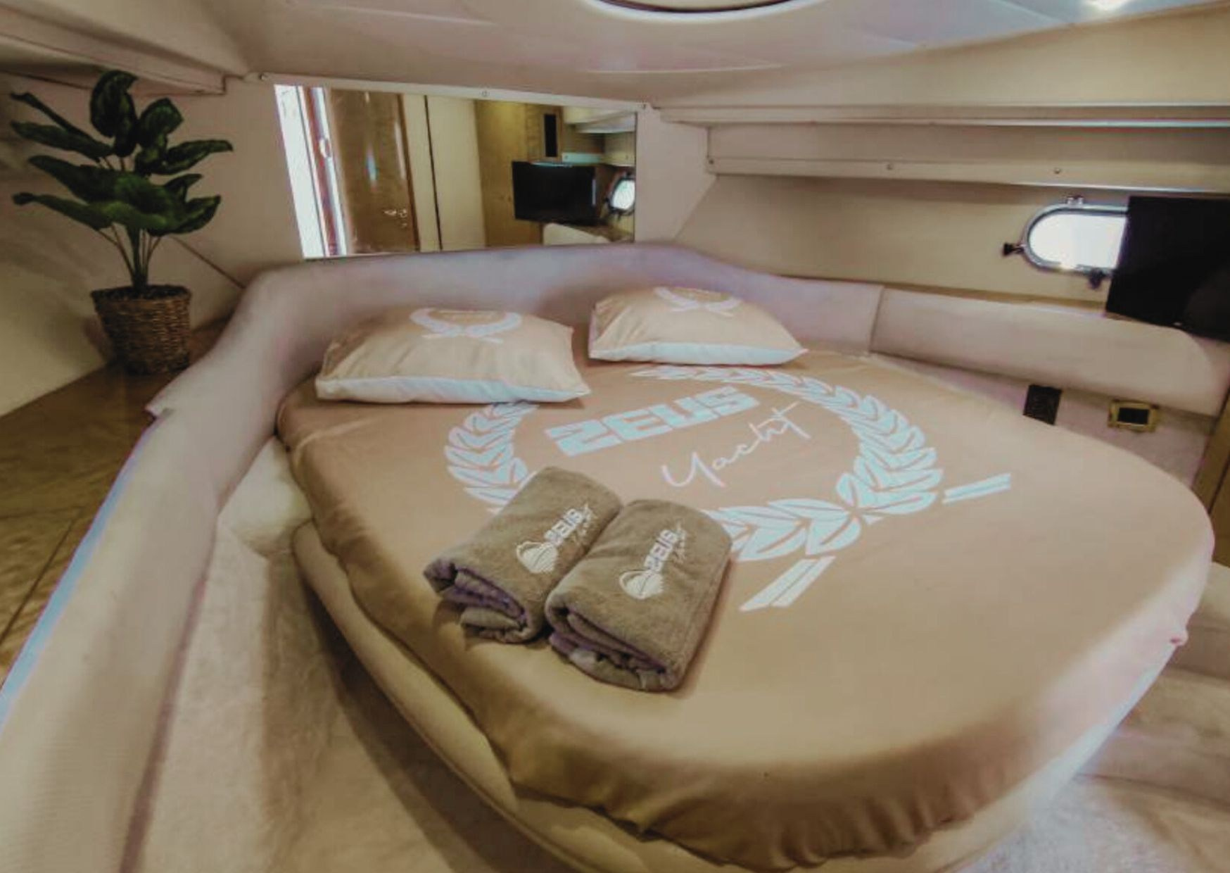 Выбор яхт: Bodrum. Lavi de Rêve (travel)