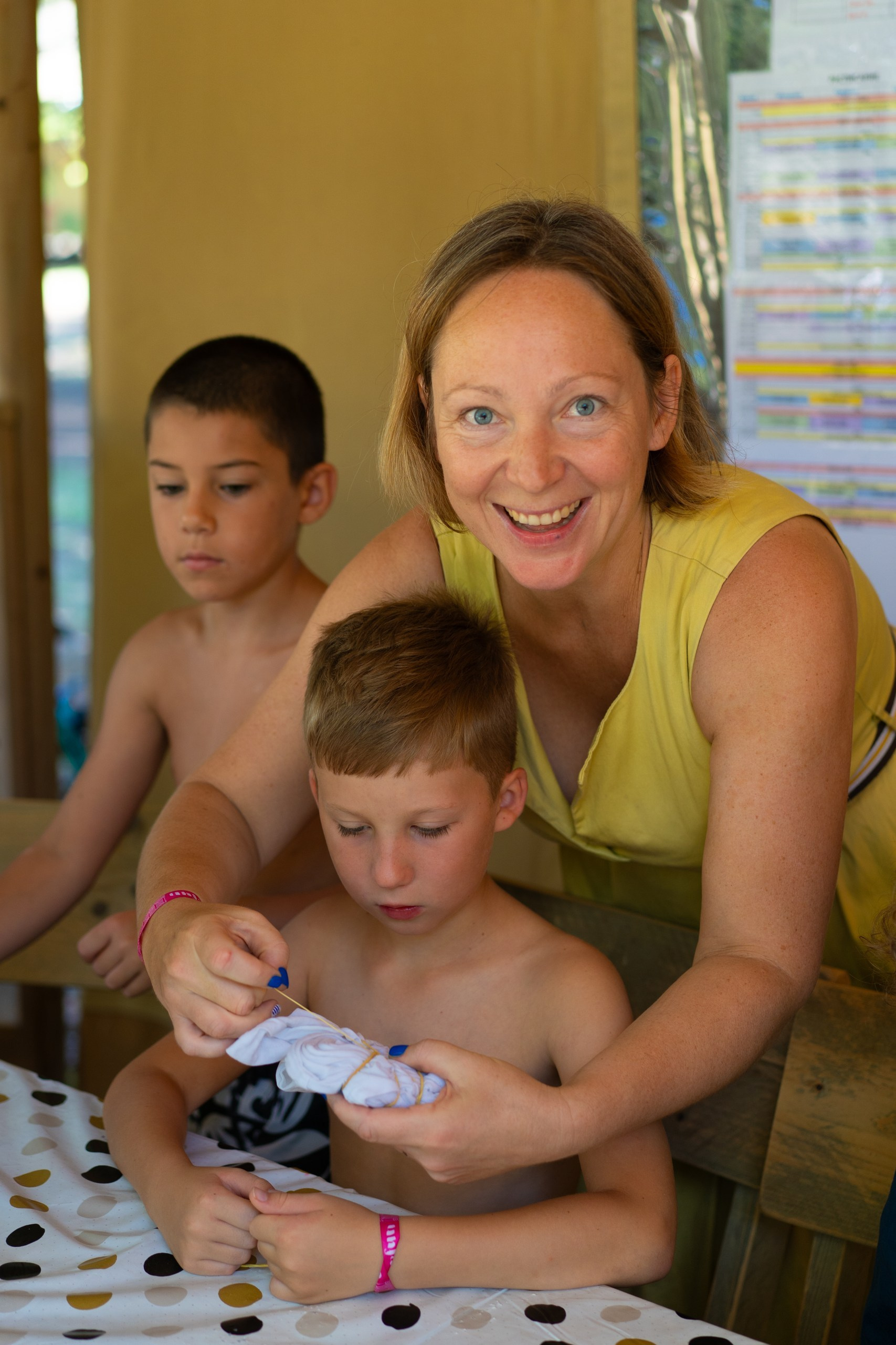 NEW РОДИТЕЛЬ И ПОДРОСТОК. Семейные лагеря в Европе с Ниной Янечковой и Ириной Зиновьевой