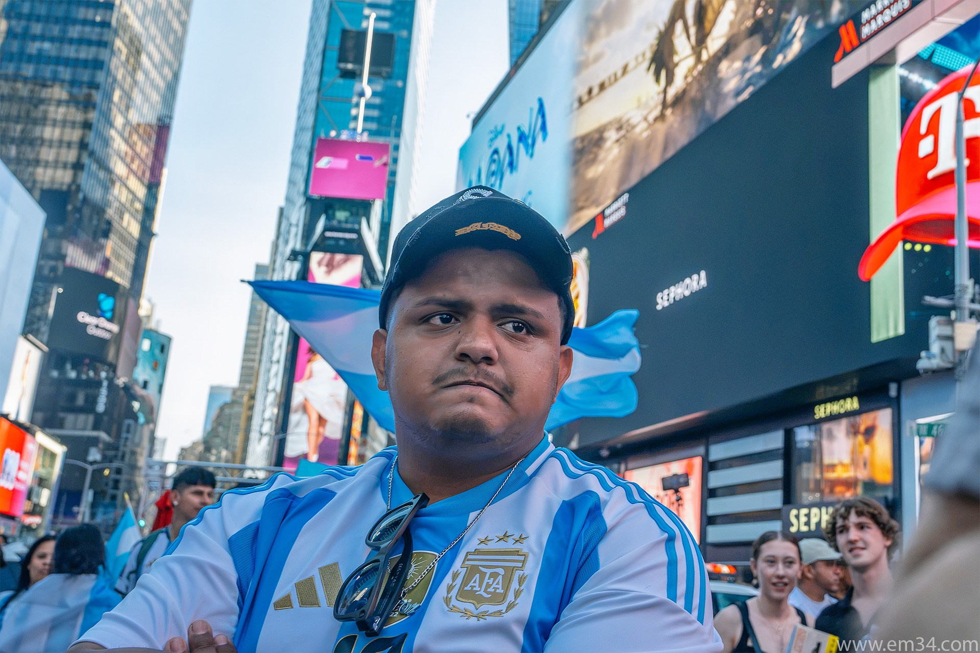 Spain vs Argentina Fans in Times Square | Street Photography by Emin Kuliyev
