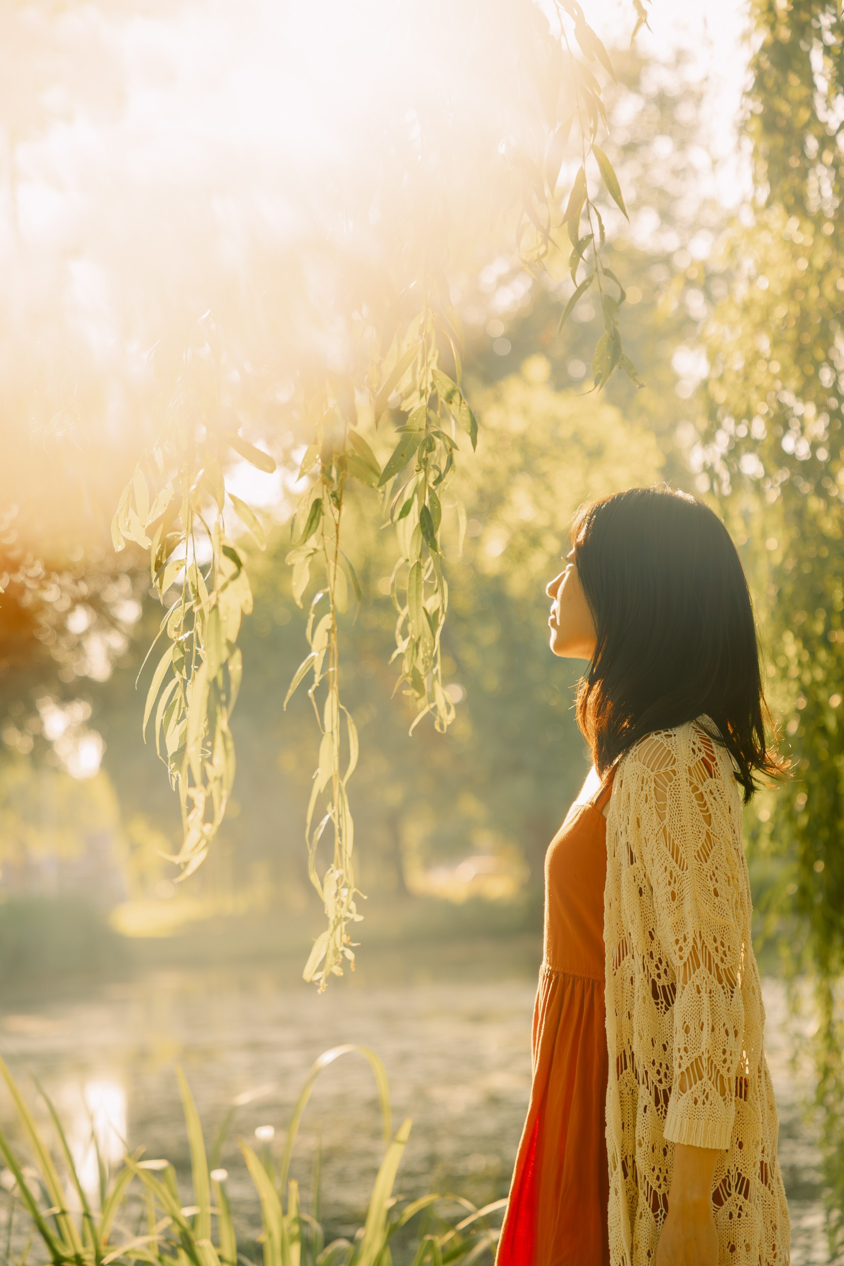 Red Dress Photoshoot in Kralingse Bos, Rotterdam — Portraits by the Lake. Romantic & Soulful Photography by Natalia Olhova in Rotterdam