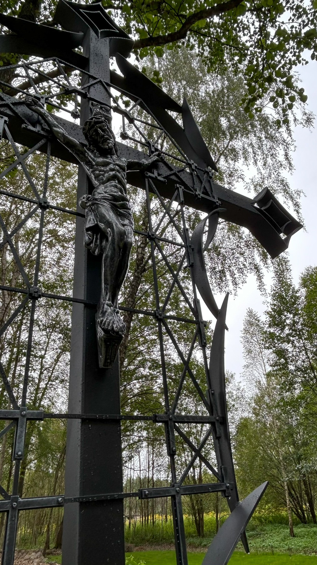 Символ возрождения: История одного проекта