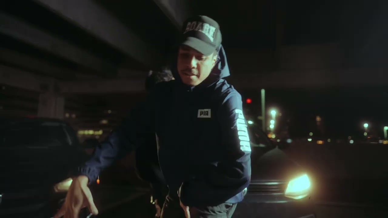 Video. Montreal boudoir film photographer and dance filmmaker