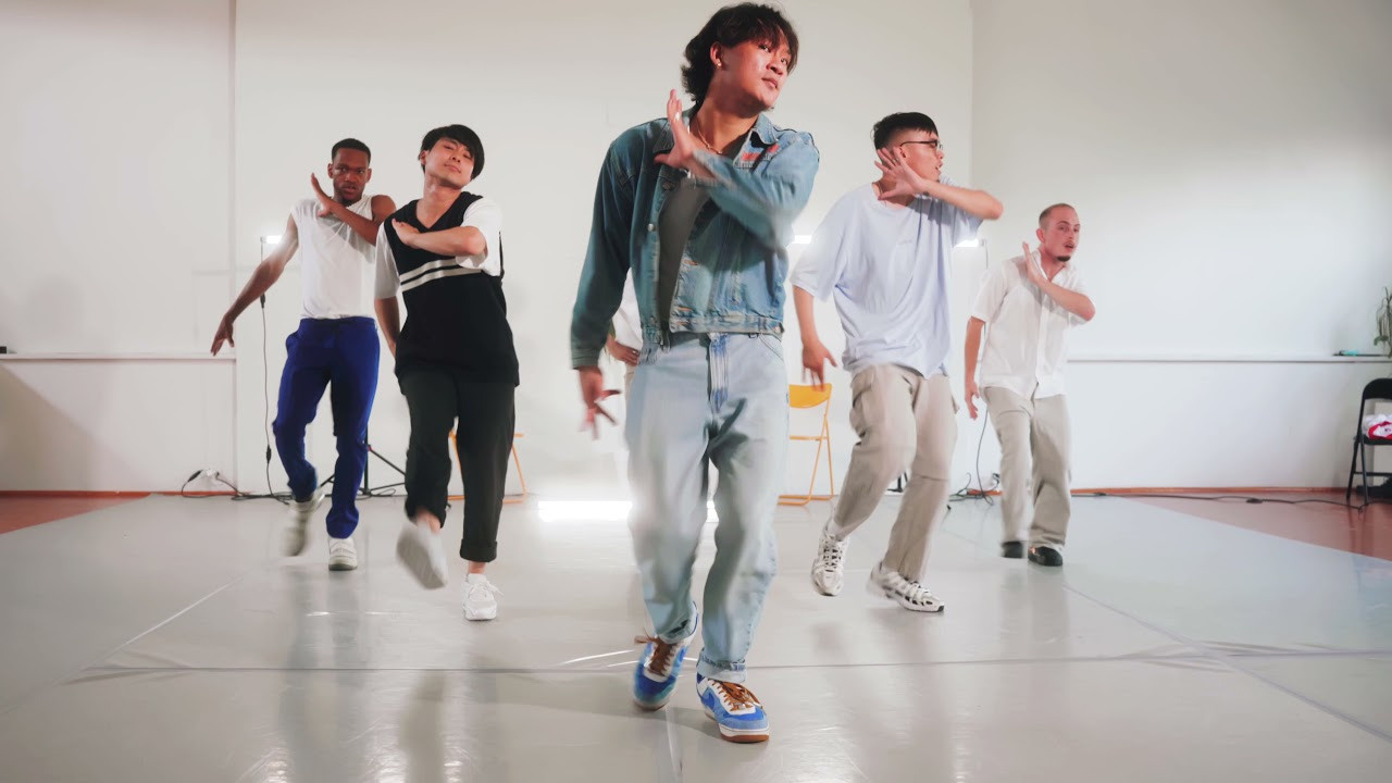 Video. Montreal boudoir film photographer and dance filmmaker