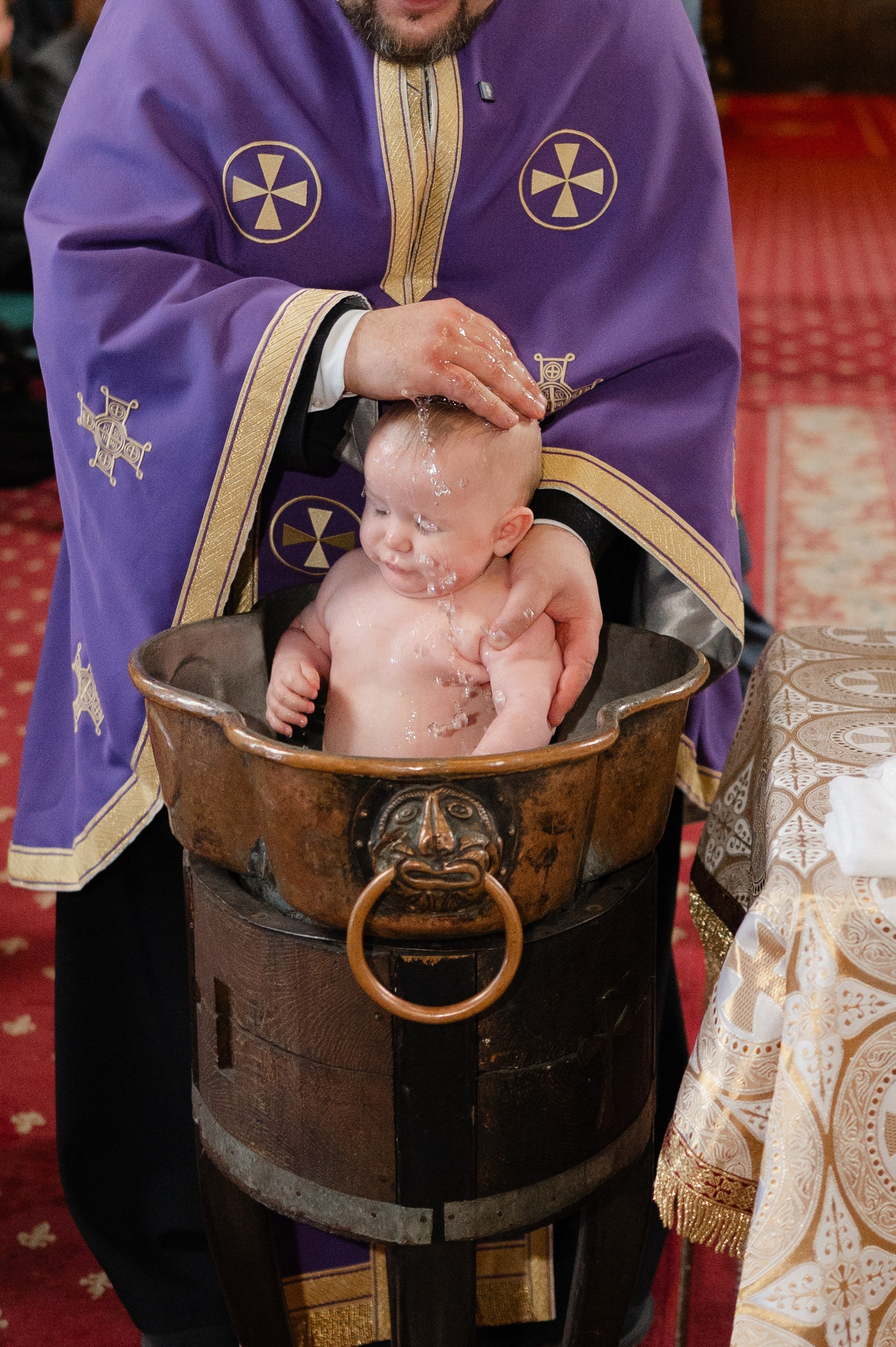 Fotograf botez Brașov – fotografie autentică și naturală | Happy Souls